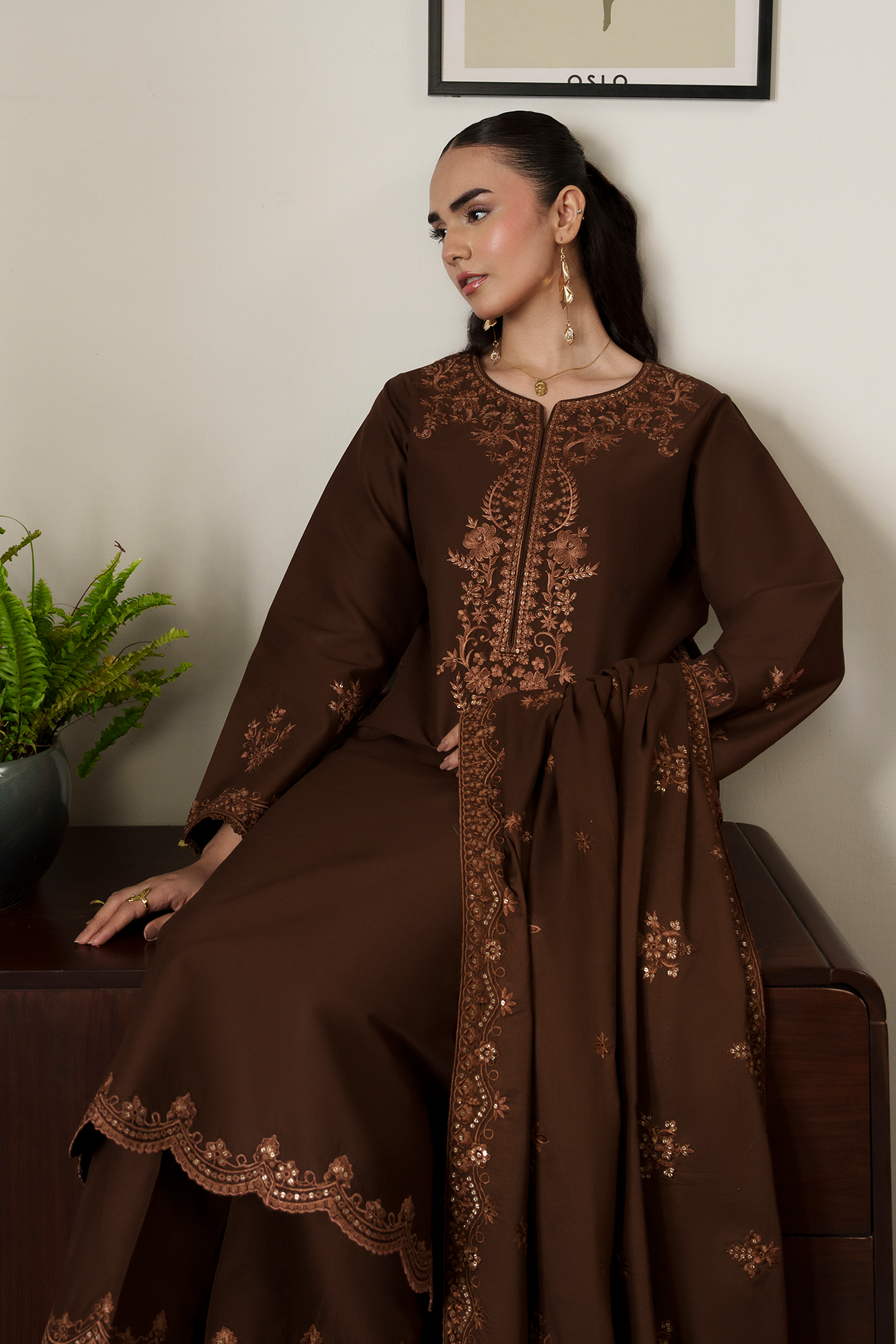 Pret Eid Edit RTW – Rouge
