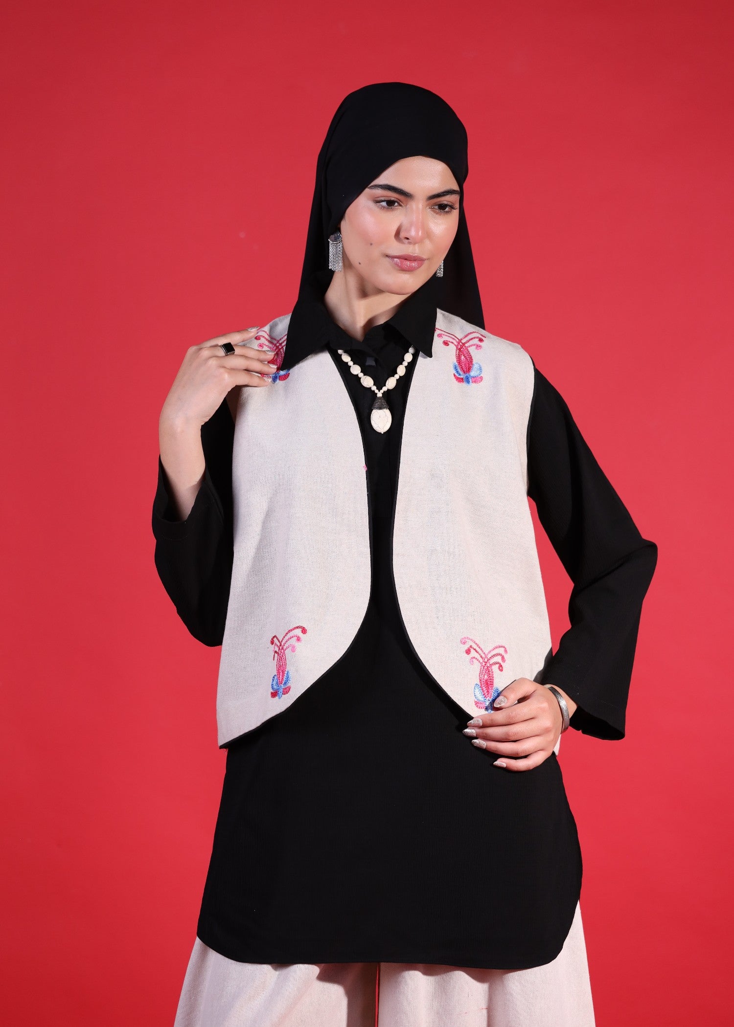 jacquard crepe Kurta Set in Black, linen