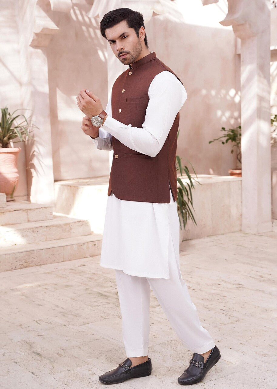 suiting Waistcoat in Brown by Eminence