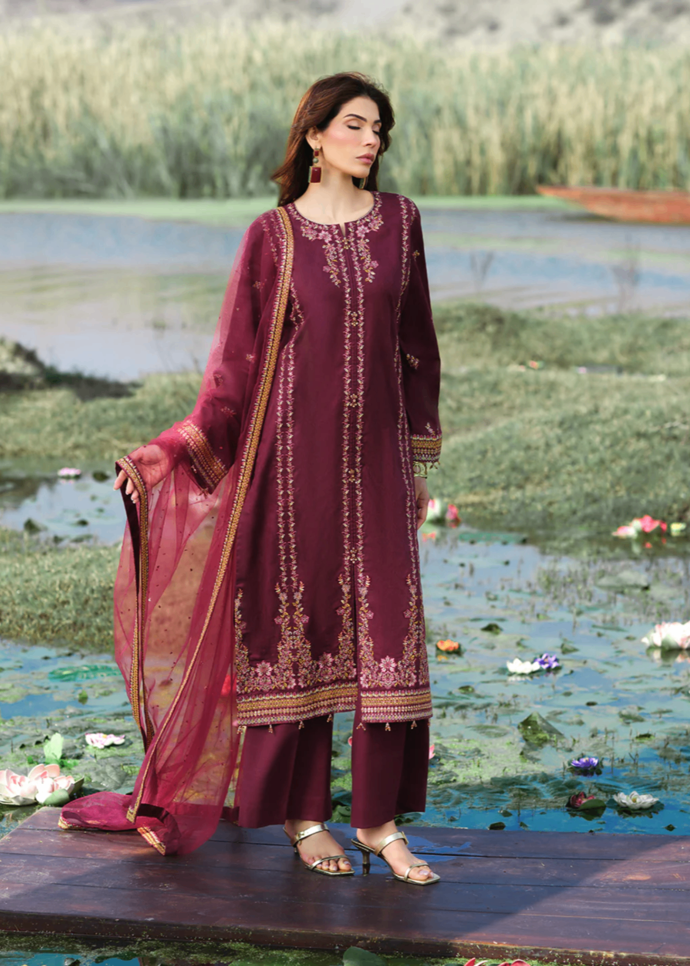 jacquard Kurta Set in Burgundy