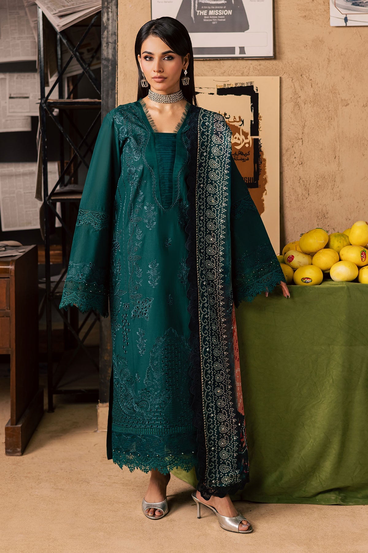 Bazaar Lawn – NE-244