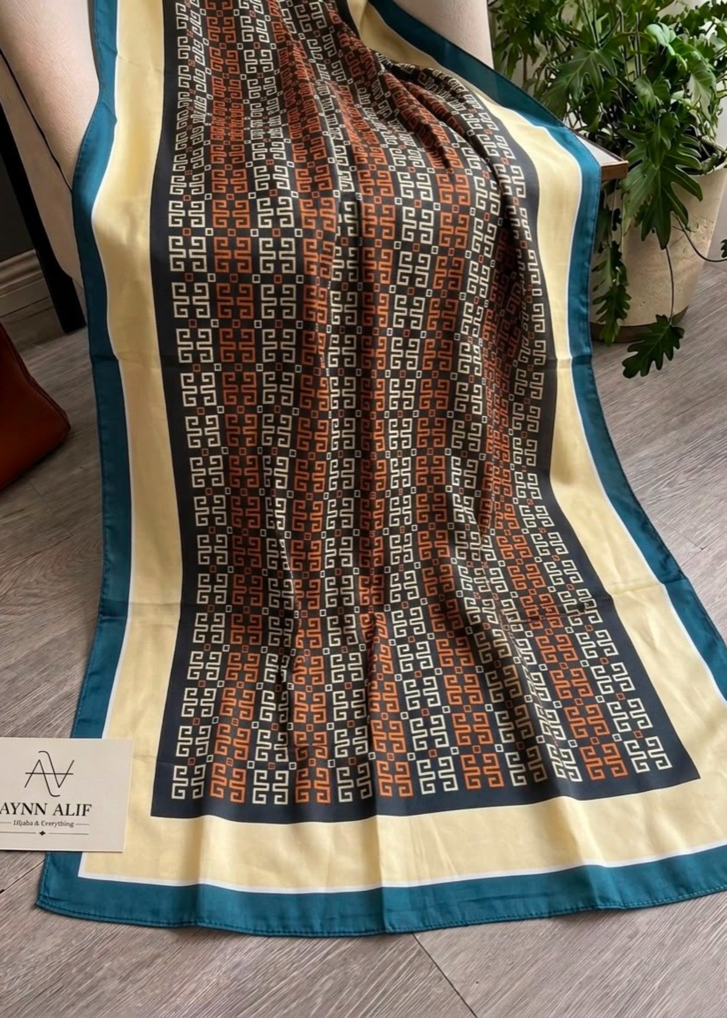 silk Hijab in Black, cream