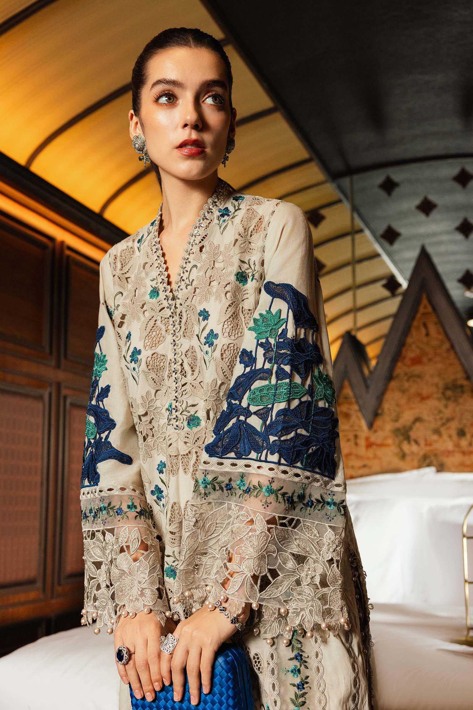 Eid Festive Luxury Lawn – EL26-08