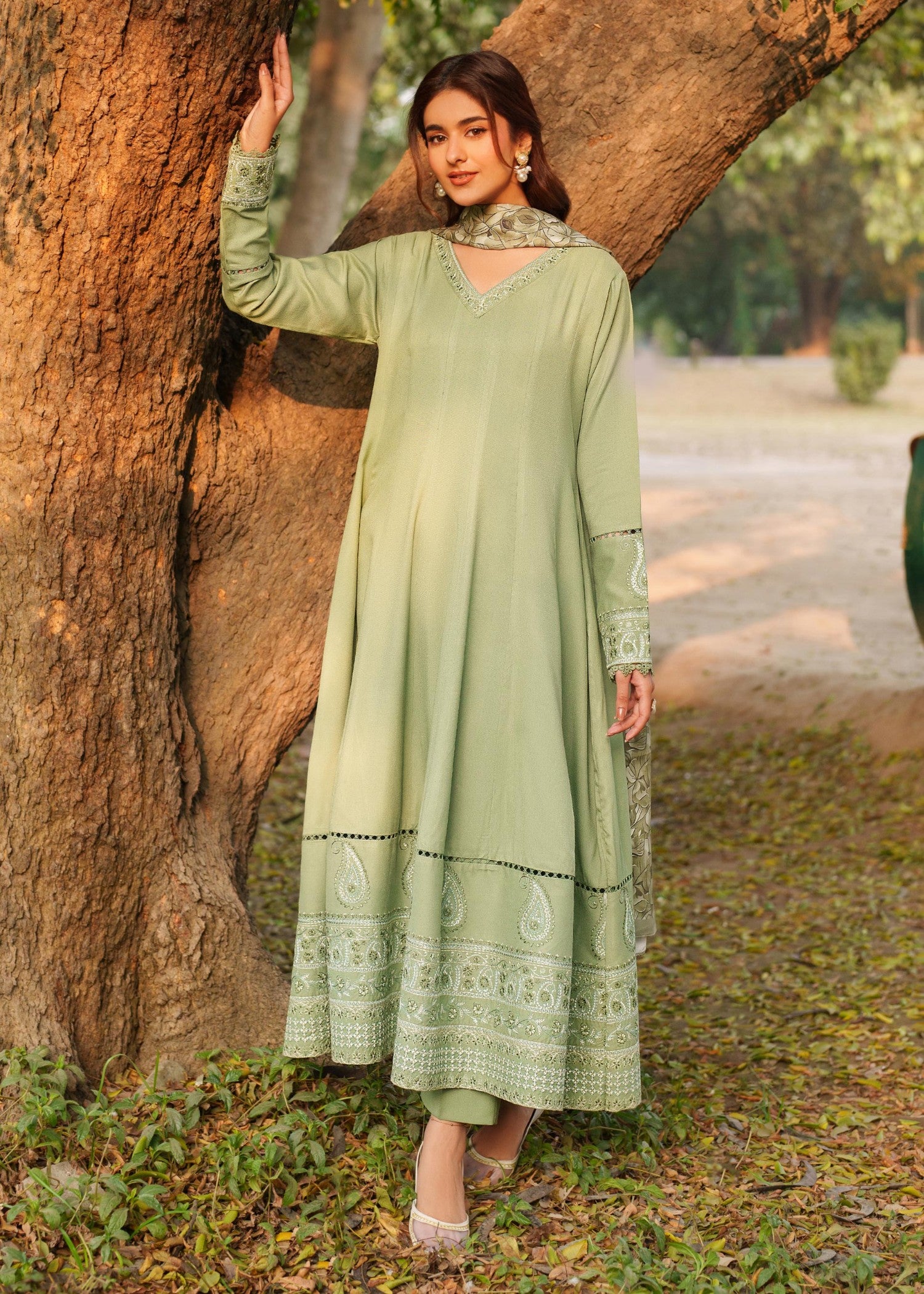 linen Pishwas in Sage green