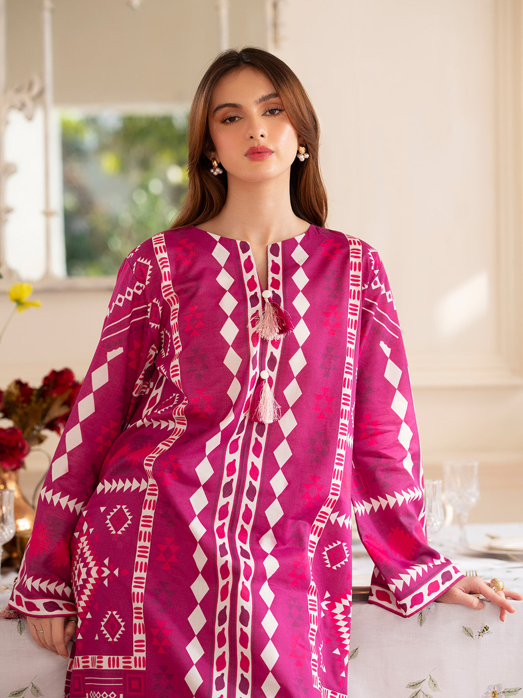 Noir 2PC Lawn – N-04