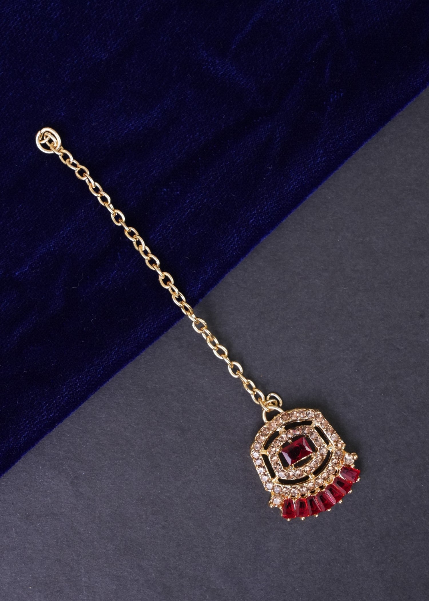 Jewelry Set in Red, maroon, gold Color by - Trendy Women Jewelry Set ARE3241