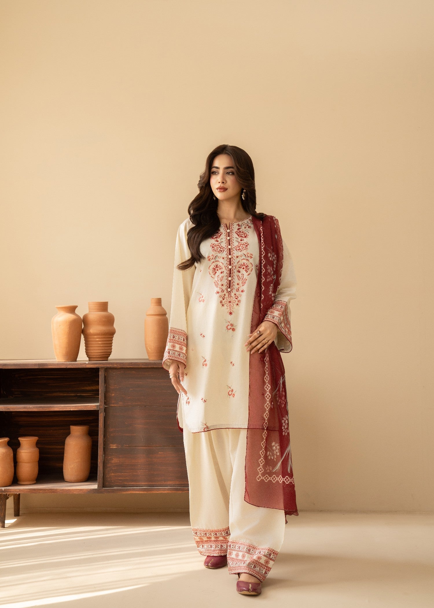 lawn cotton Kurta Set in Ivory