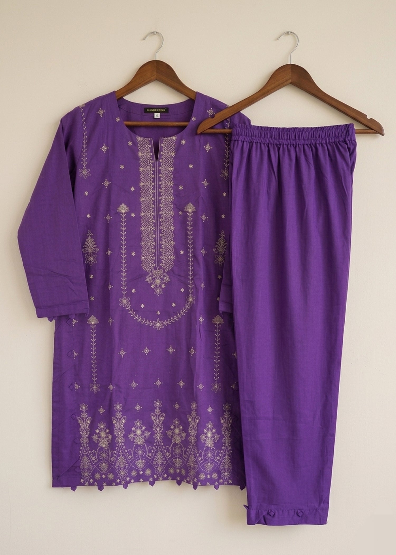 lawn Kurta Set in Purple rain