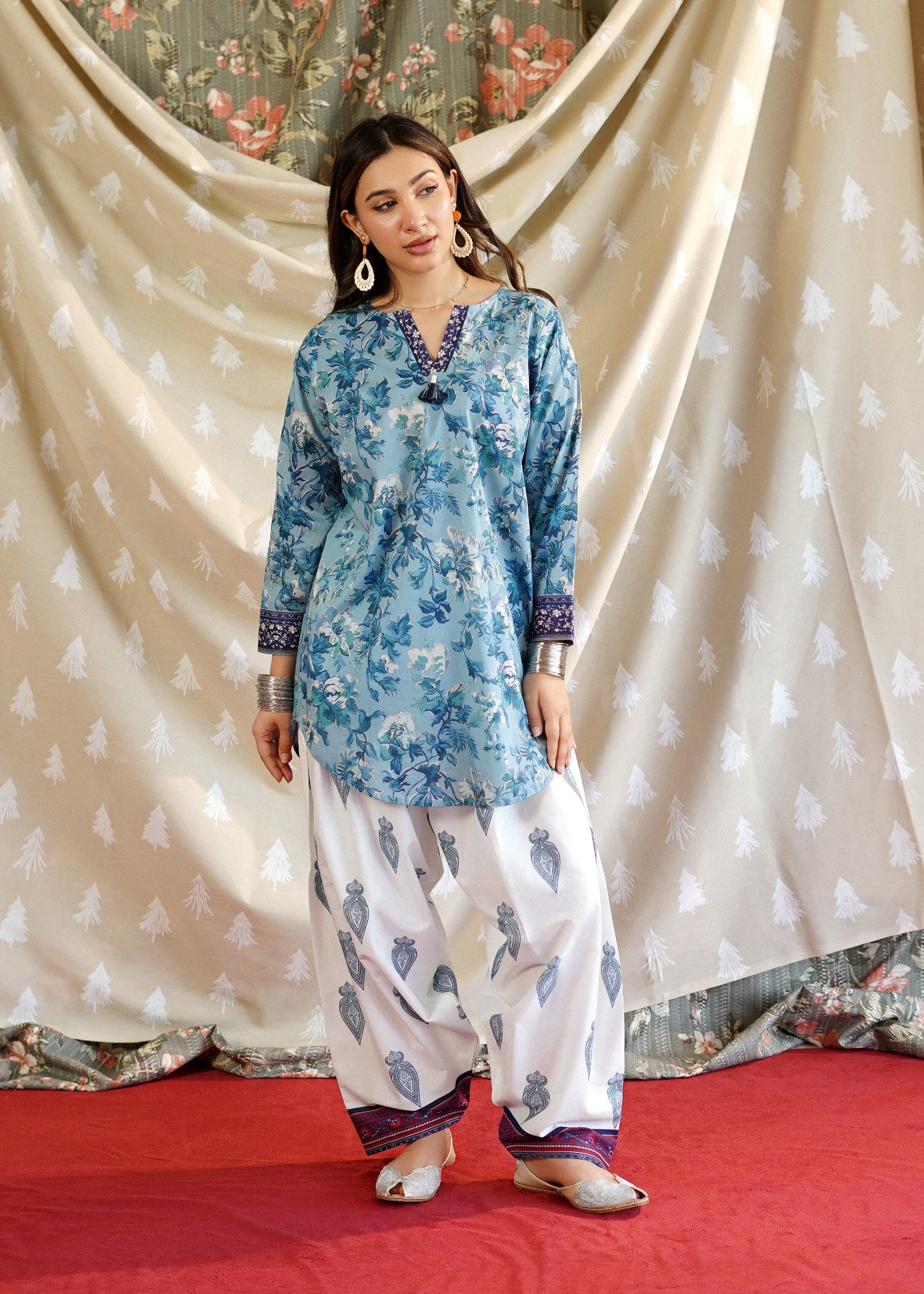 lawn Kurta Set in Azure