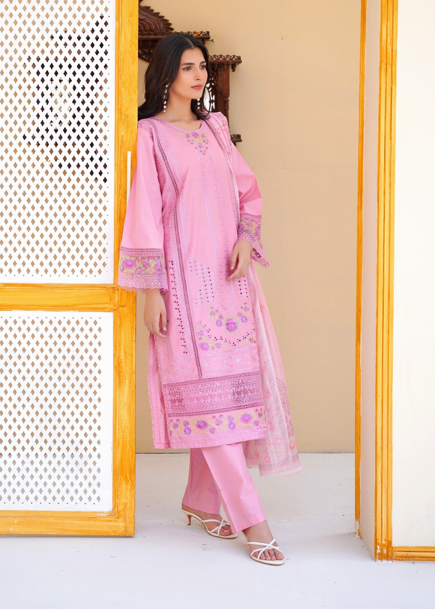 lawn Kurta Set in Blush pink