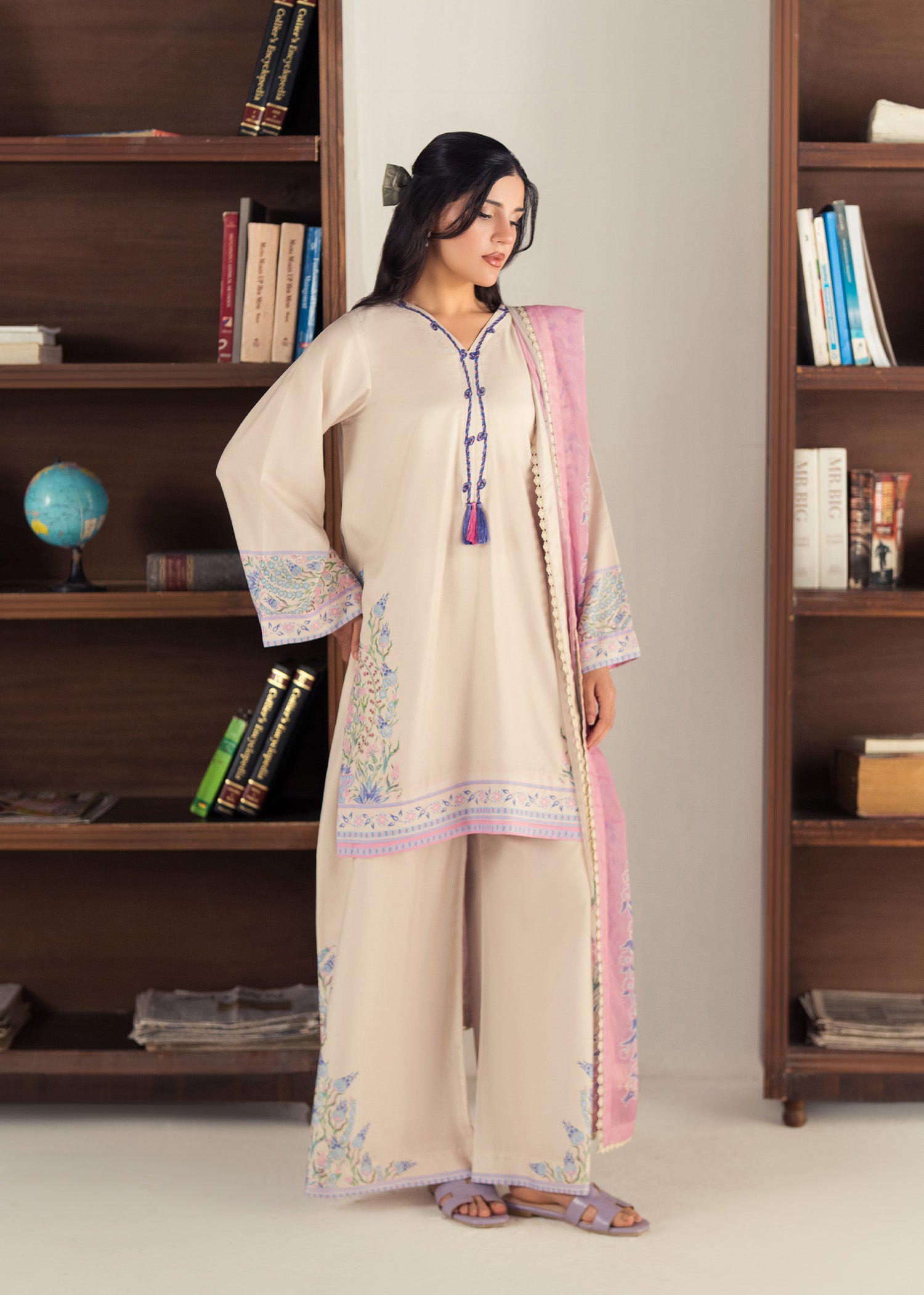 slub lawn Kurta Set in Cream