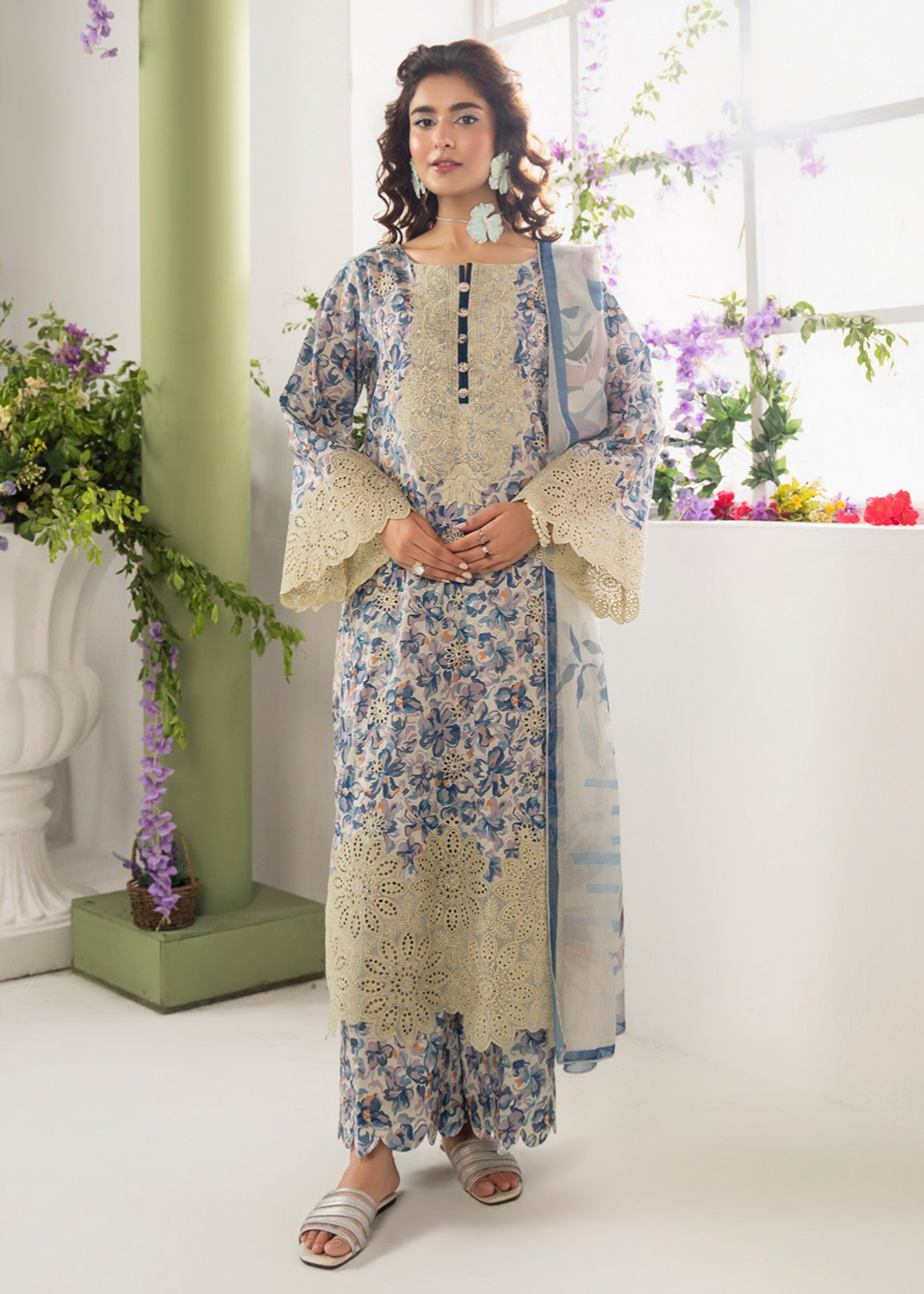 lawn cotton Kurta Set in Sky blue, linen
