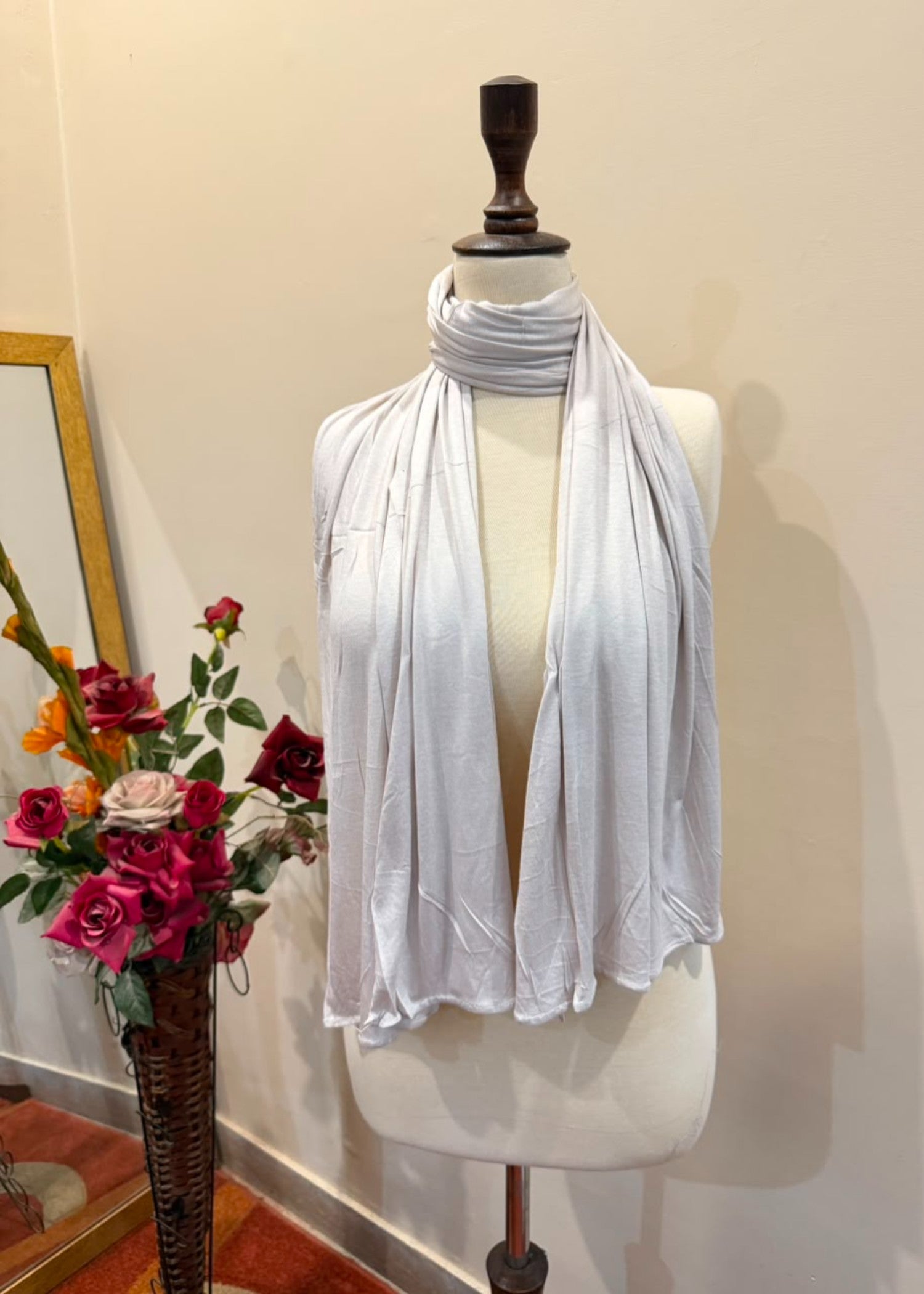 jersey knit Hijab in Off-white