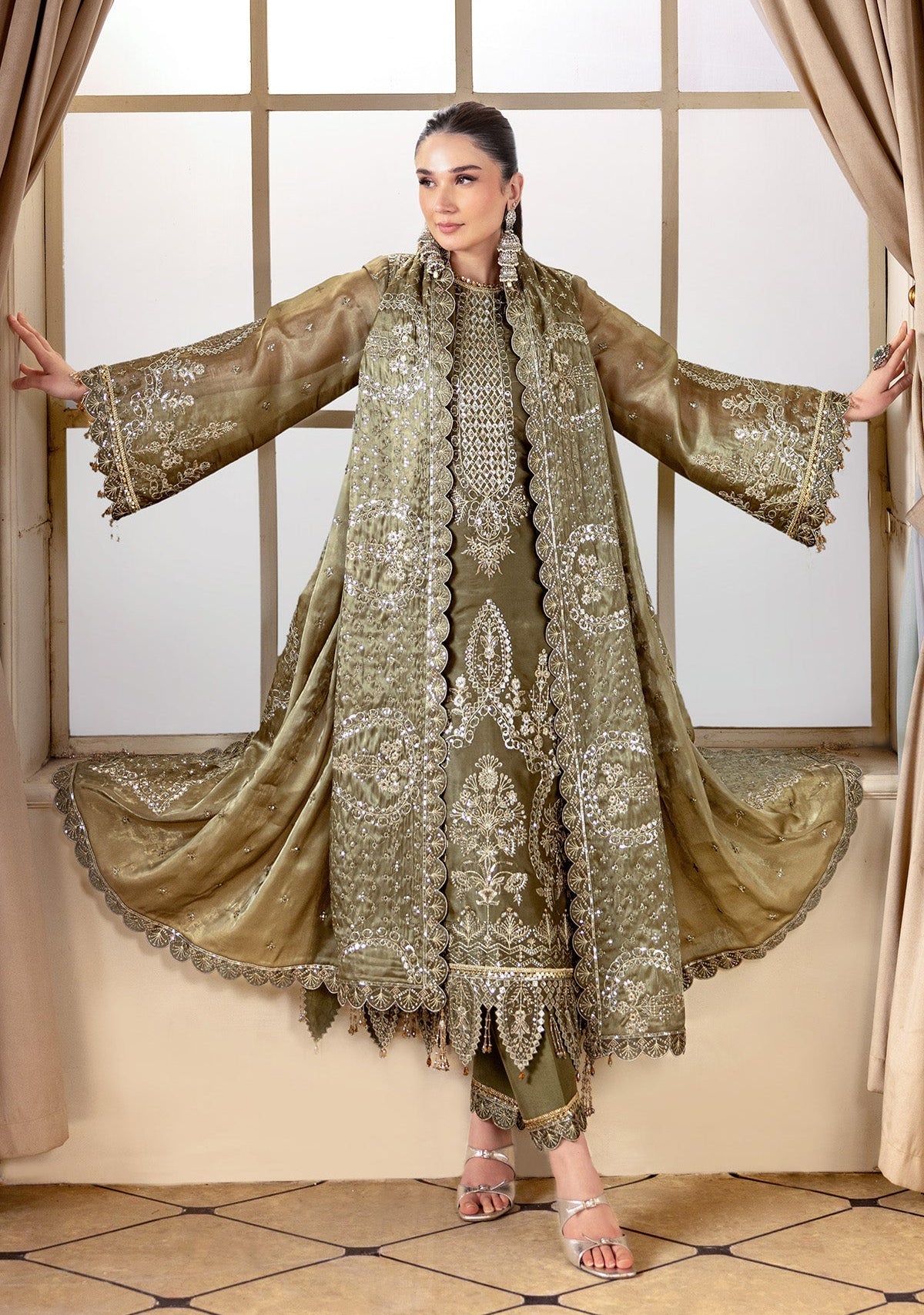 Aaina Sheesha Silk Formals – AF-SS-2236-Hoorab