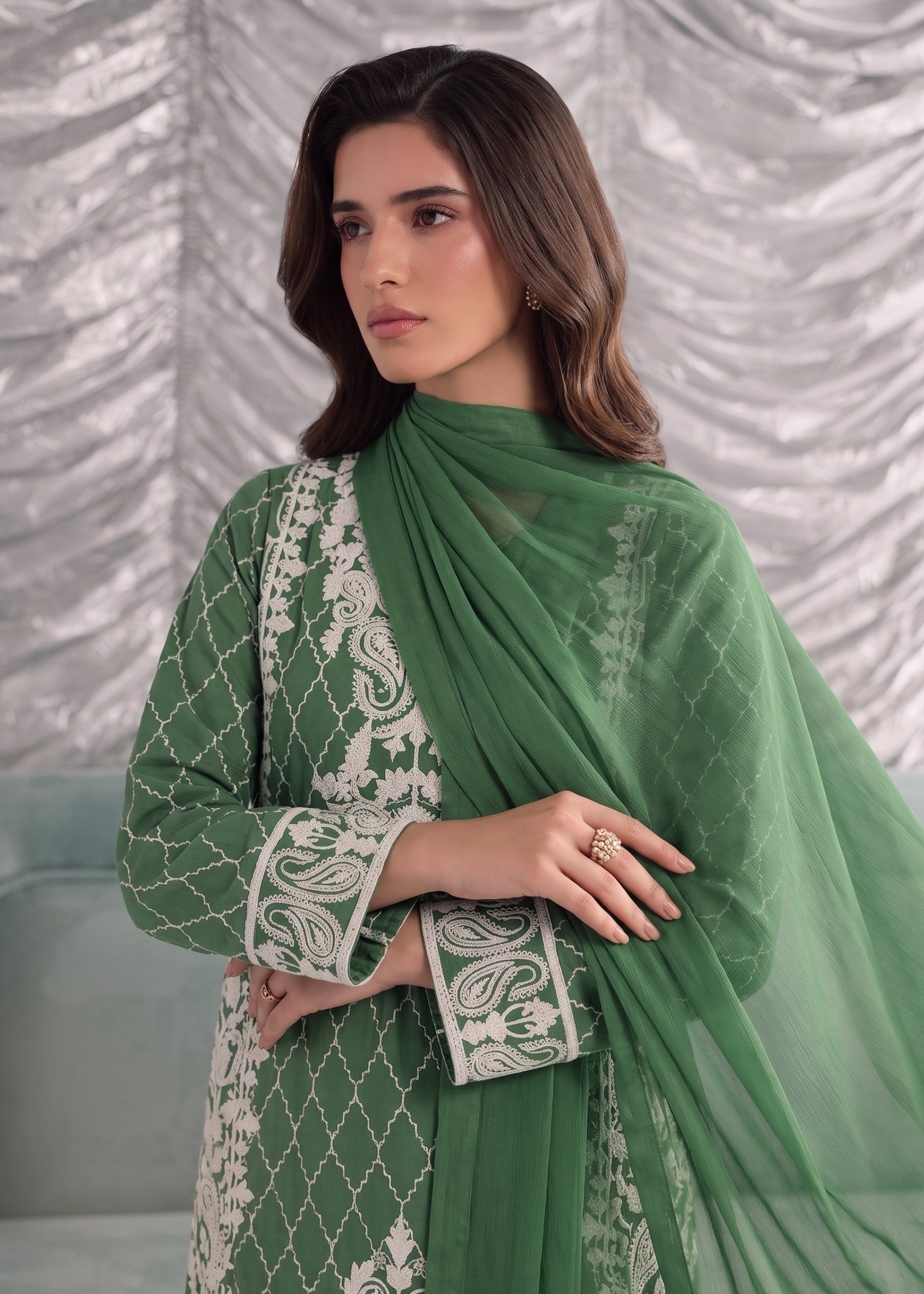 linen Kurta Set in Kelly green