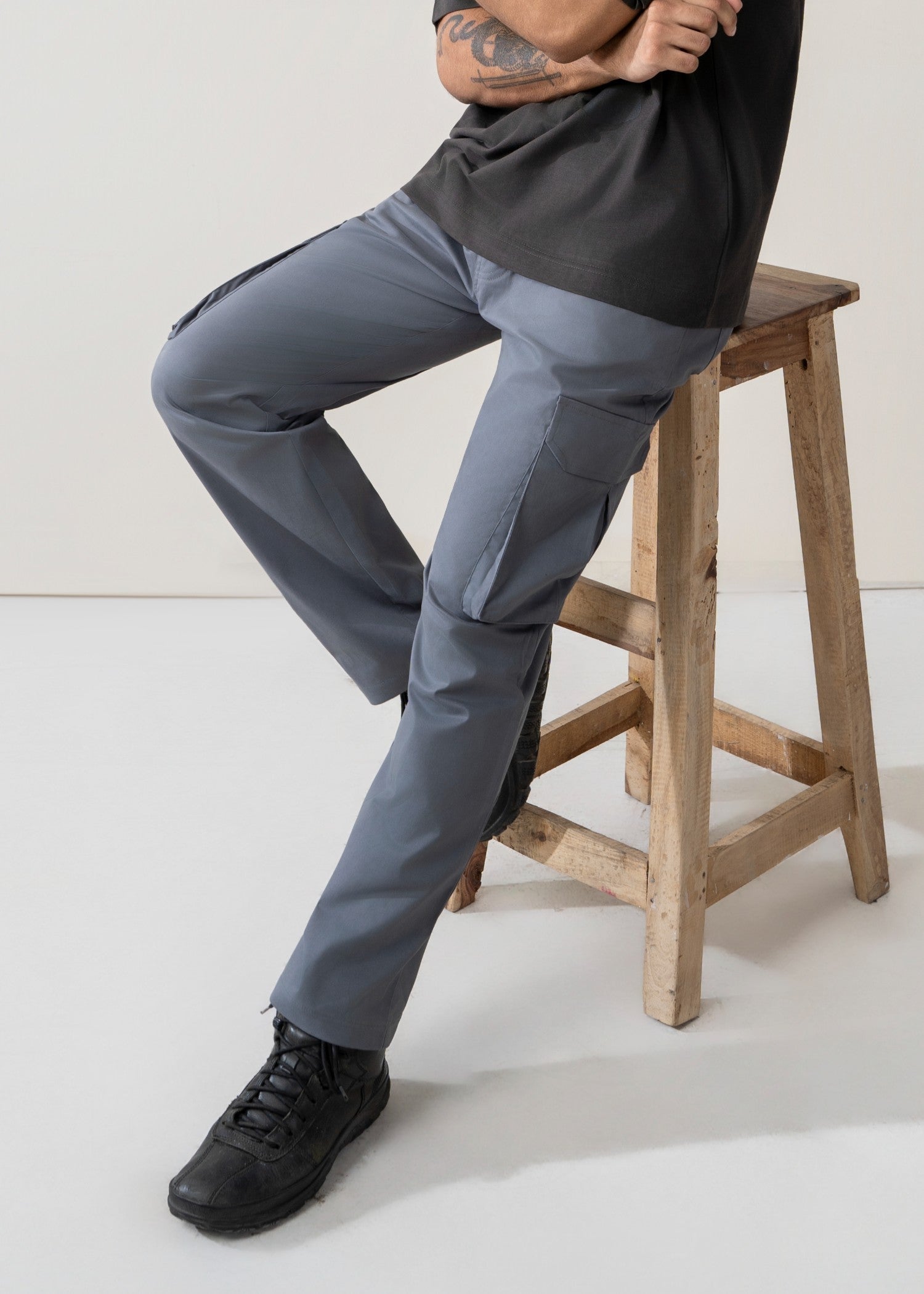 twill cotton Trousers in Slate grey