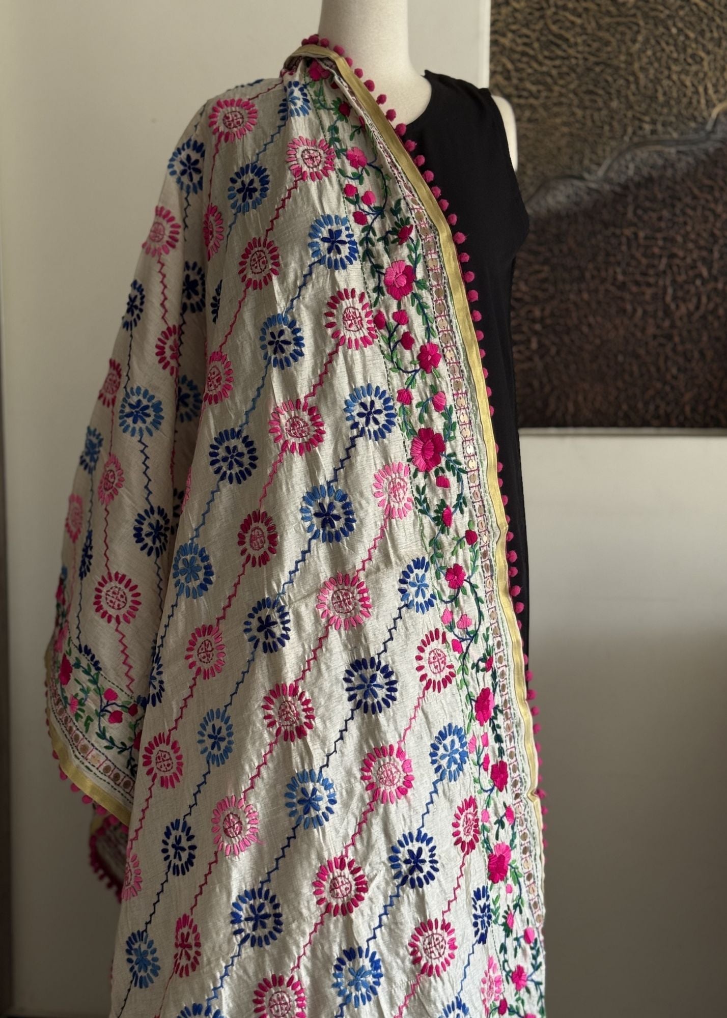 Dupatta in Multi, off-white, pink Color by - Trendy Women Dupatta JOO1072