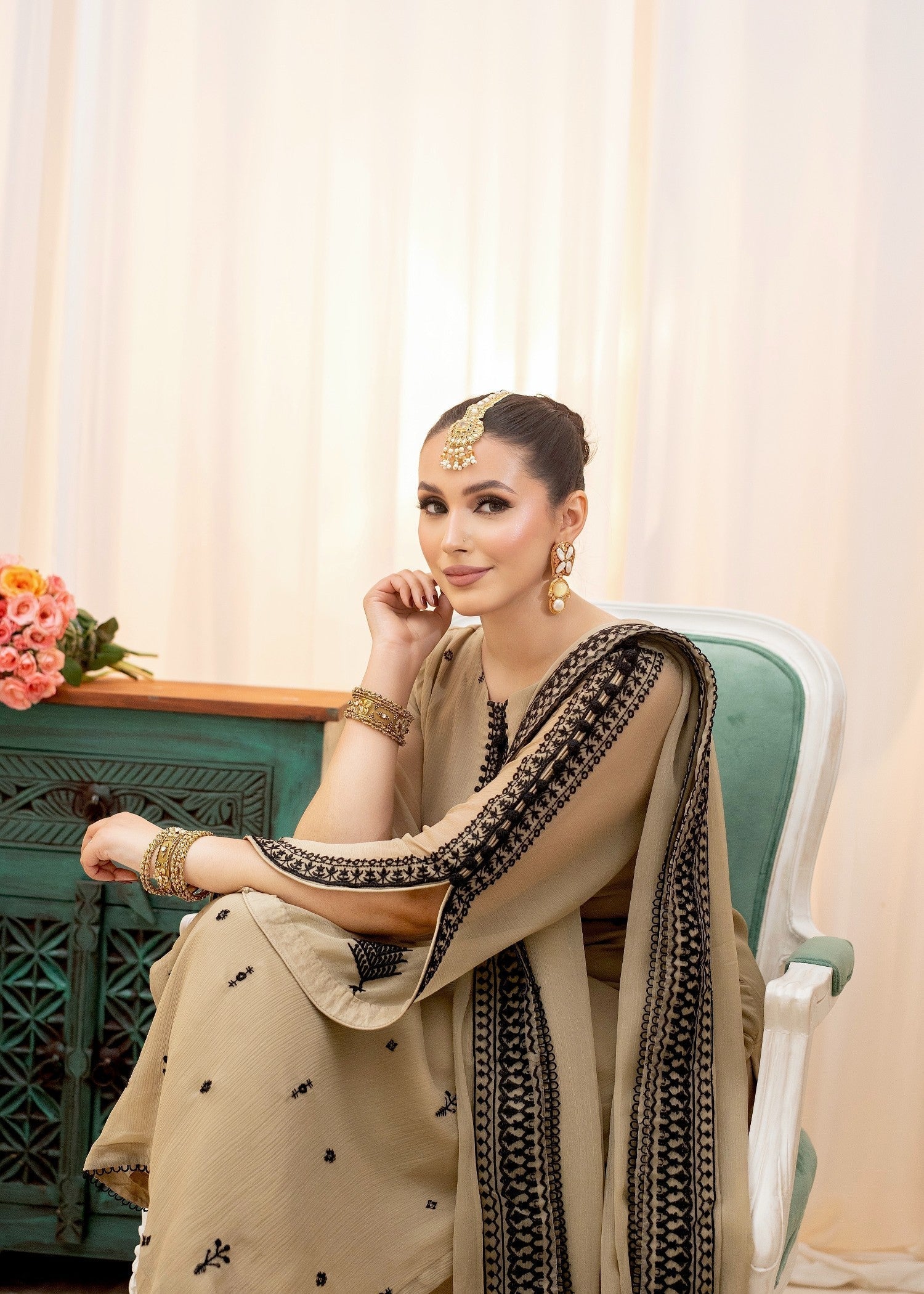 bemberg crinkle chiffon Kurta Set in Beige