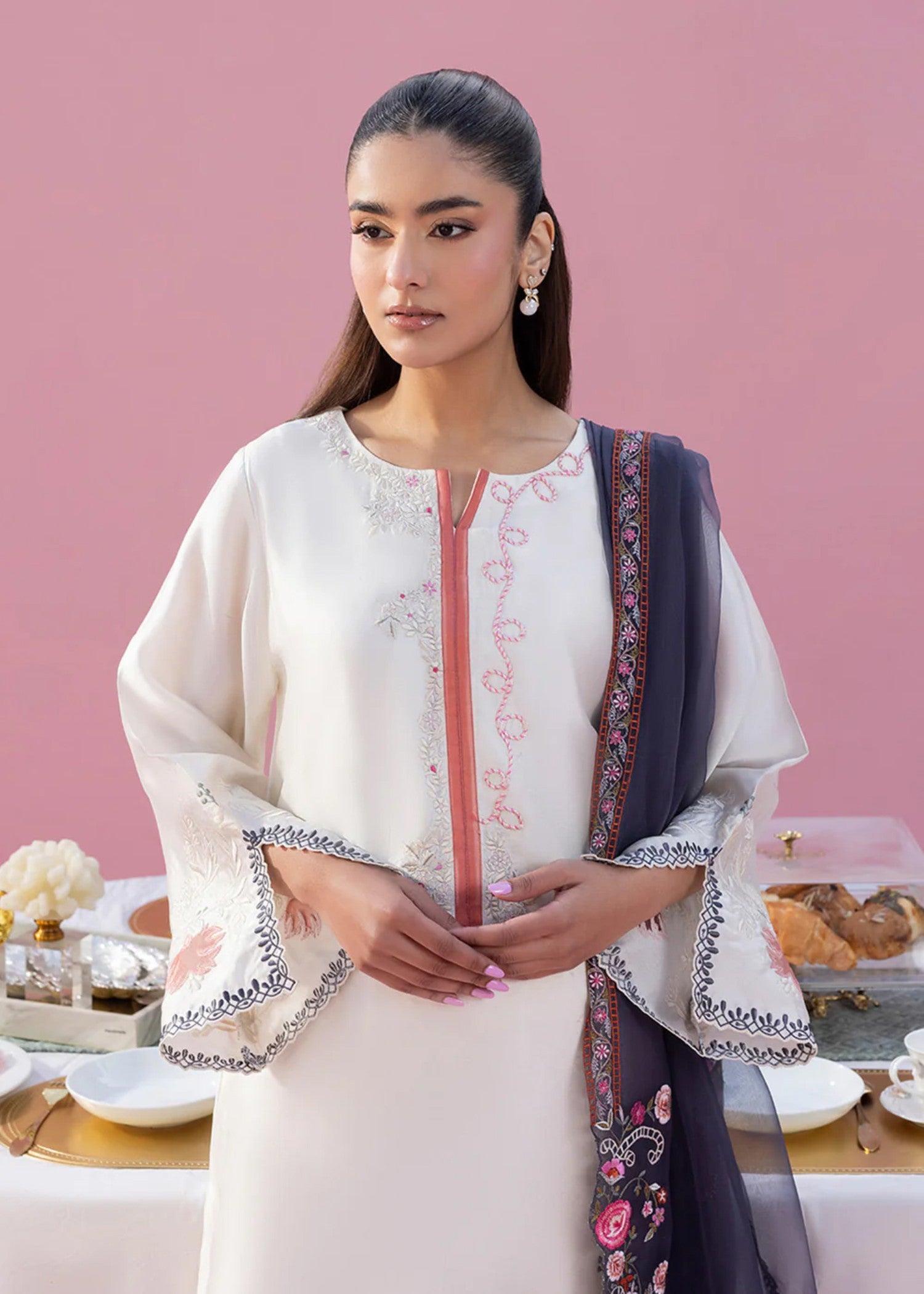 cotton silk Kurta Set in Floral white