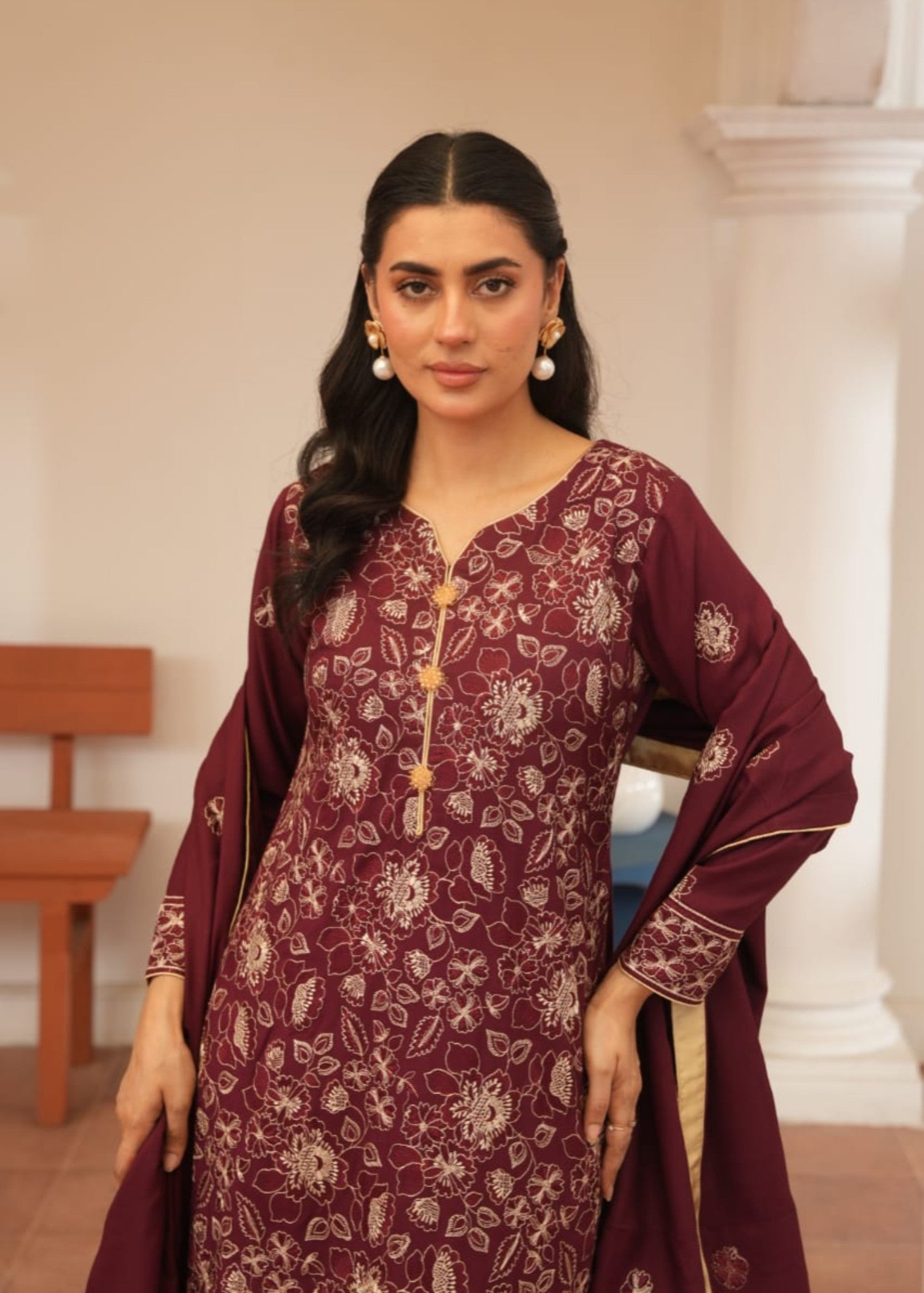 dhanak Kurta Set in Maroon