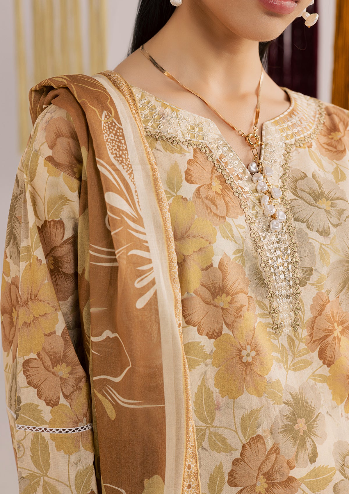 lawn Kurta Set in Mellow yellow