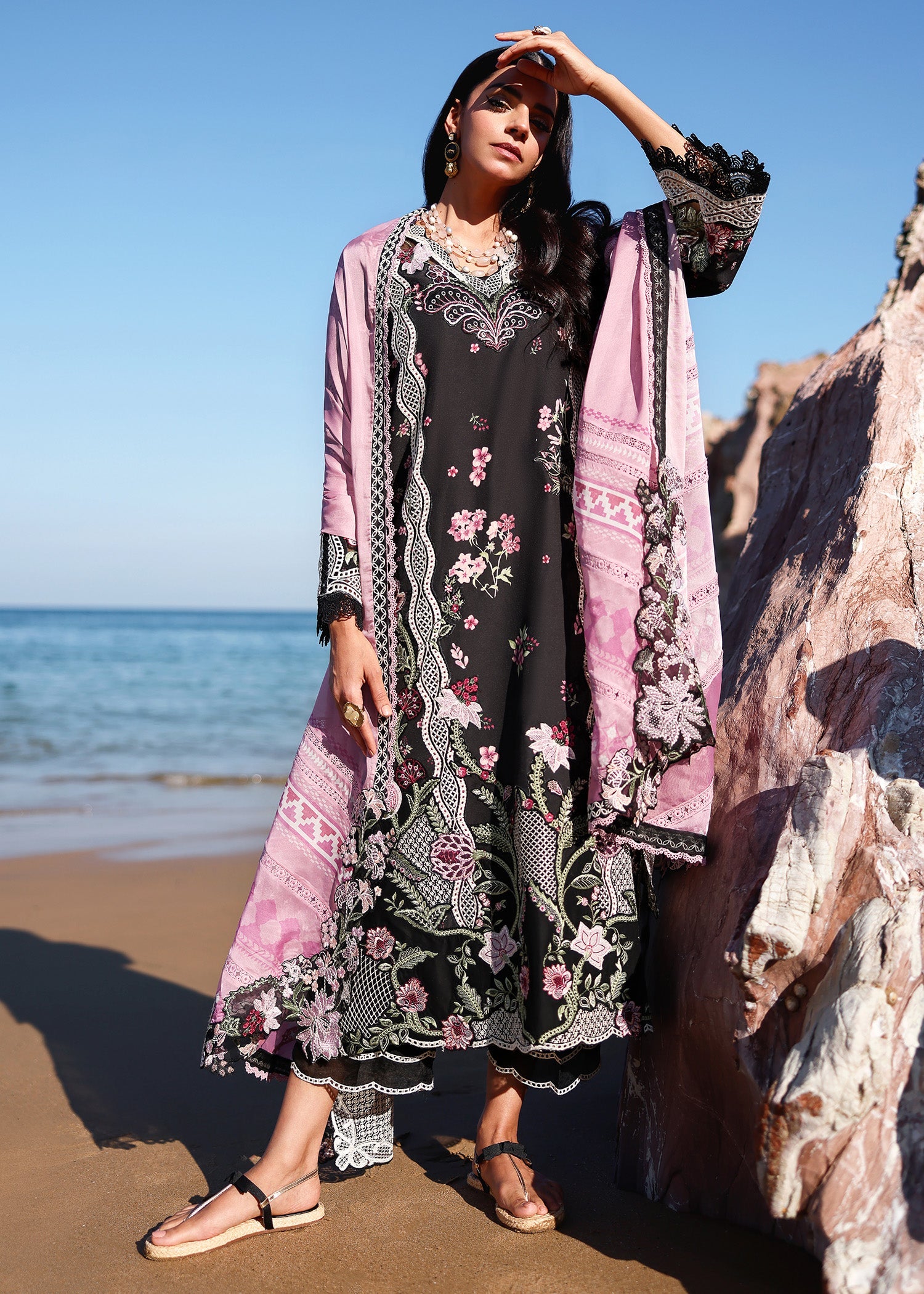 Breeze Festive Luxury Lawn – IVY-1-B