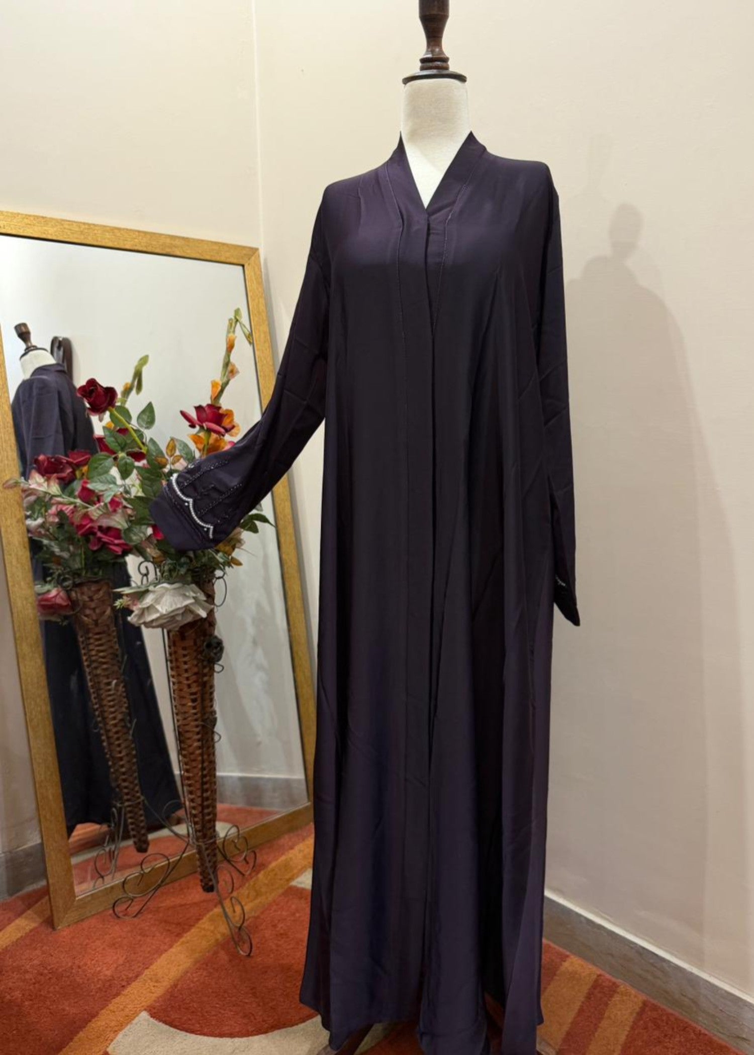 nidha Abaya in Egg plant