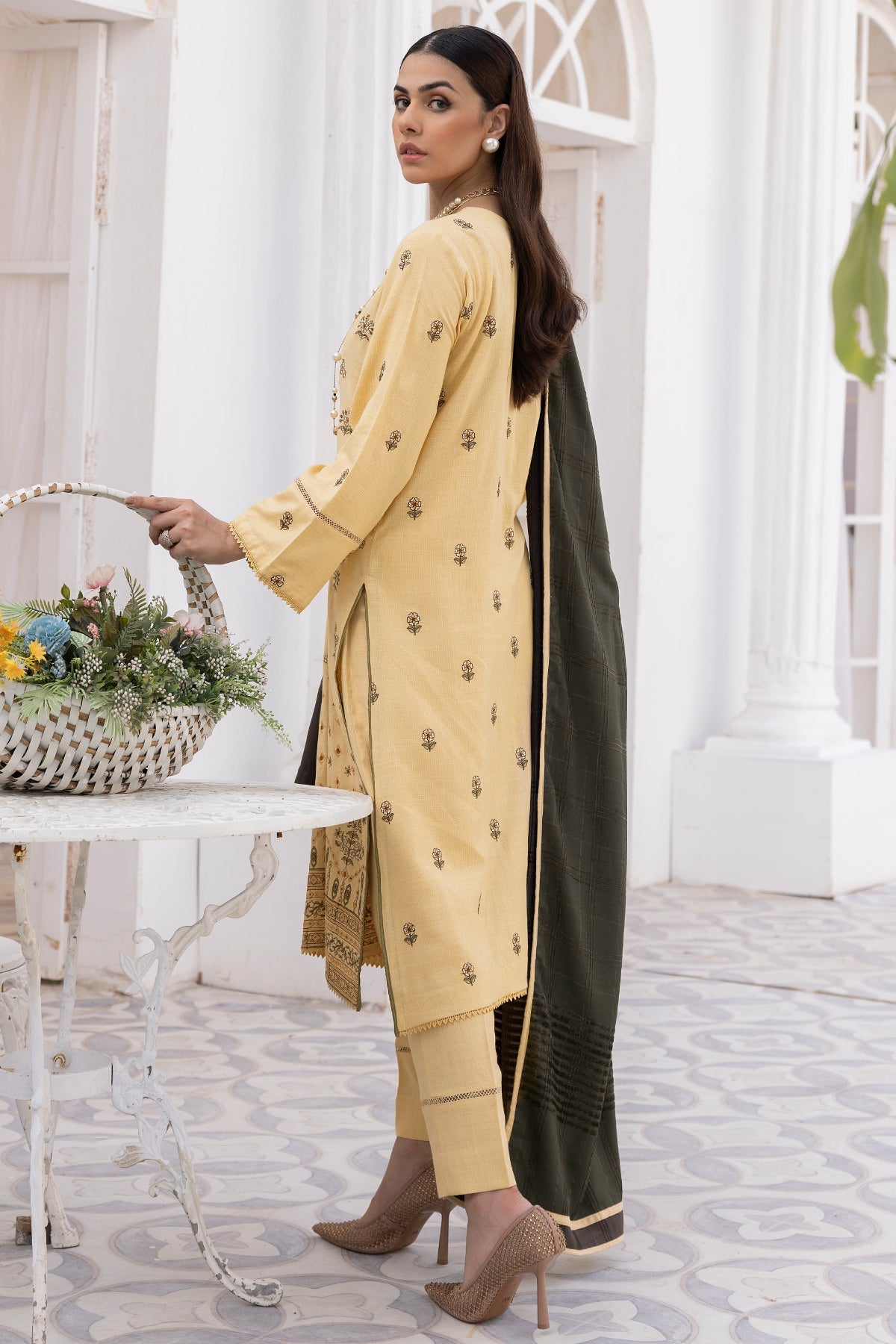 wool Unstitched in Mellow yellow