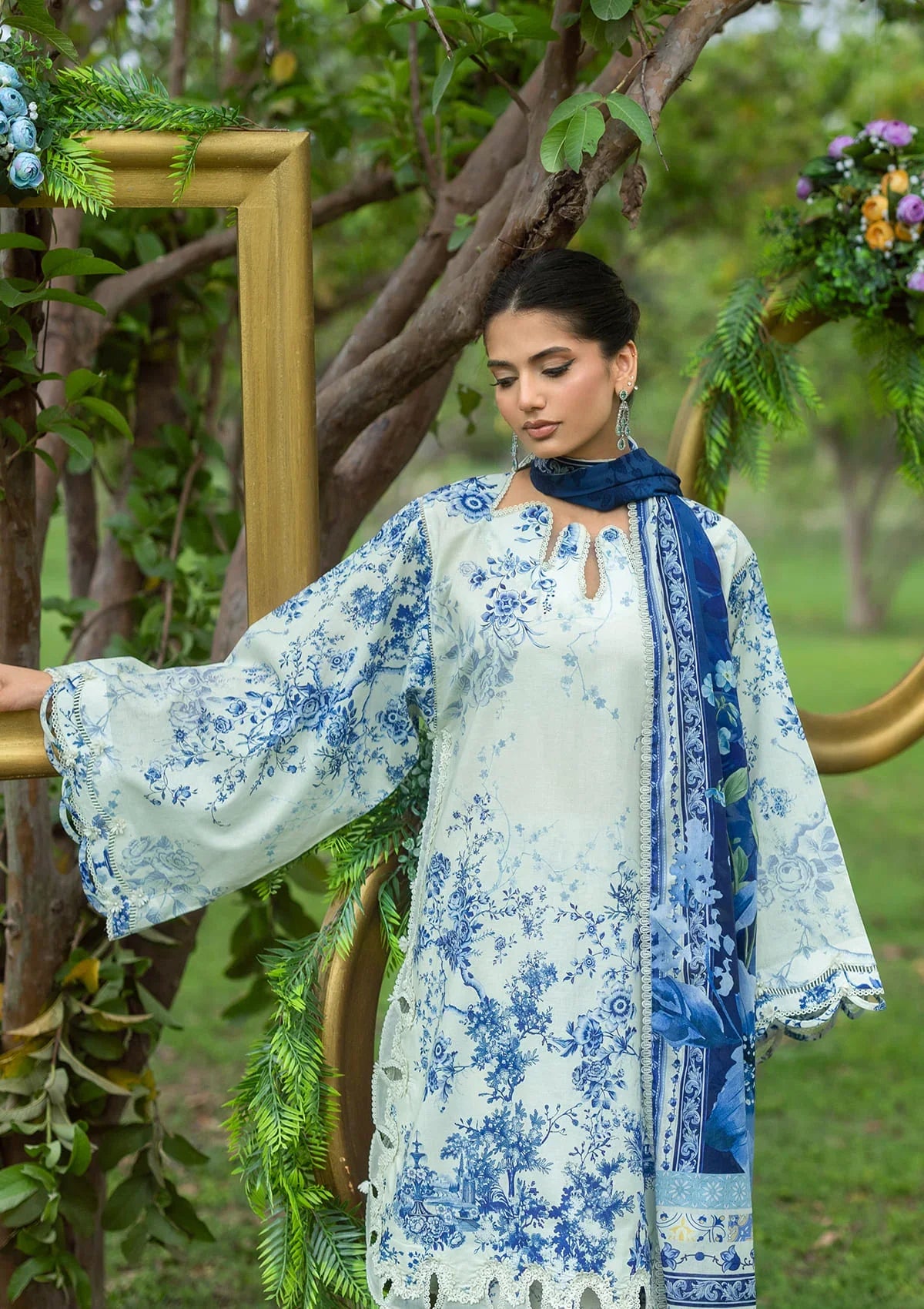 Bridgerton Prints Lawn – EPB-7B FIORI D'AVORIO
