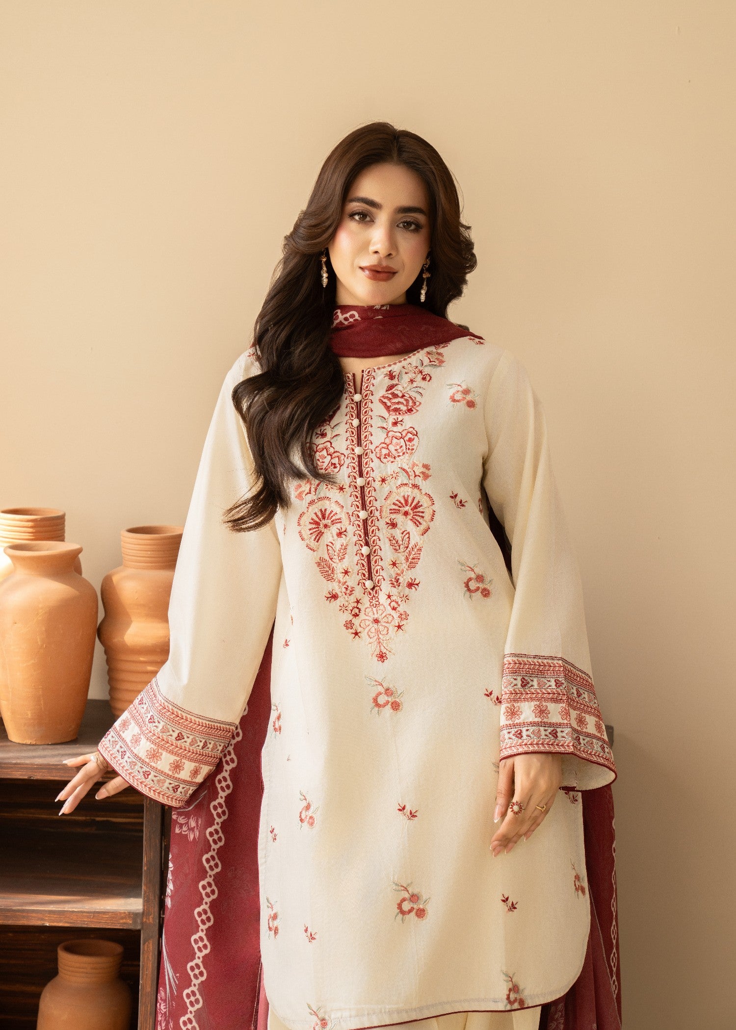 lawn cotton Kurta Set in Ivory
