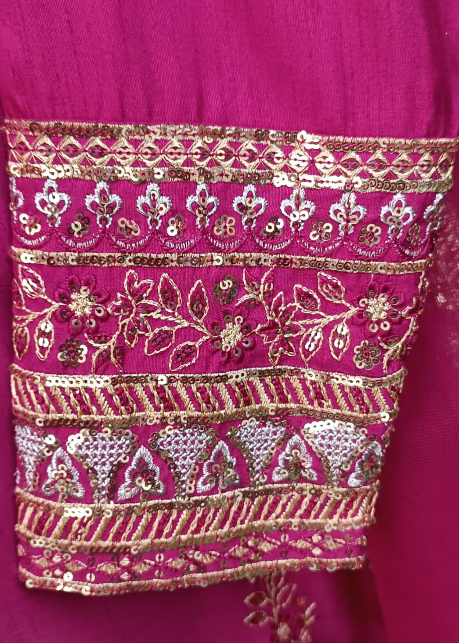 raw silk Kurta Set in Ruby red
