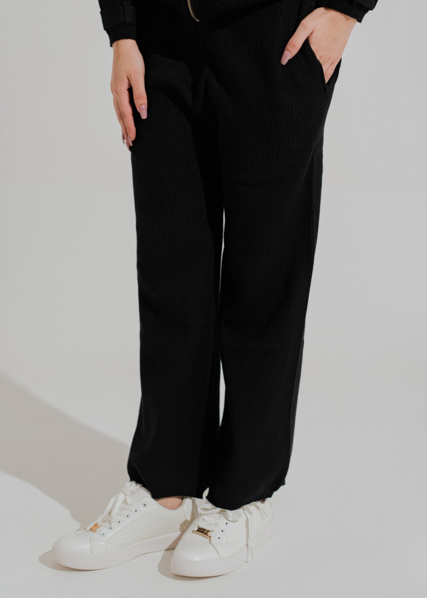 jersey knit Trousers in Black