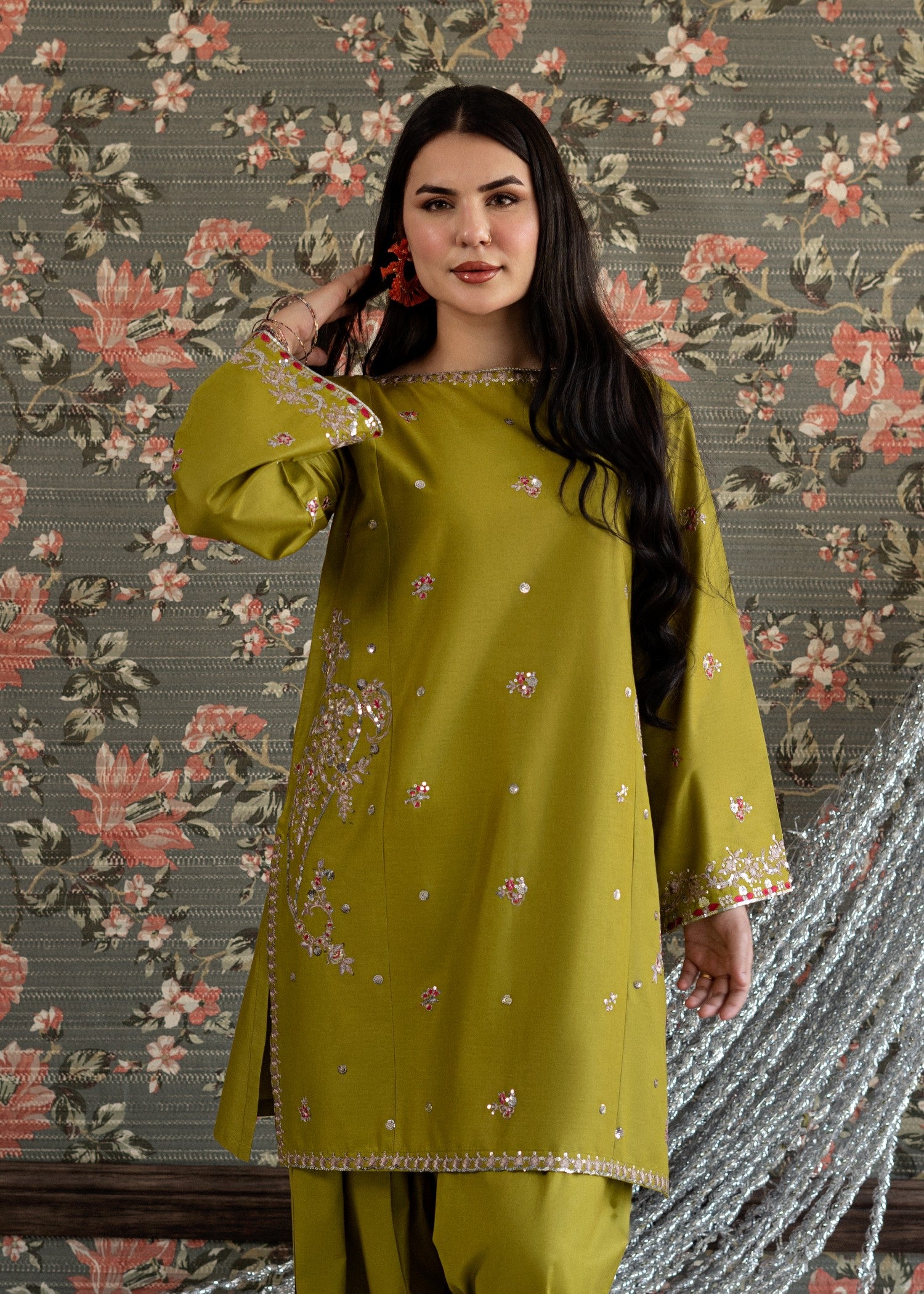 lawn Kurta Set in Shocking pink, olive green