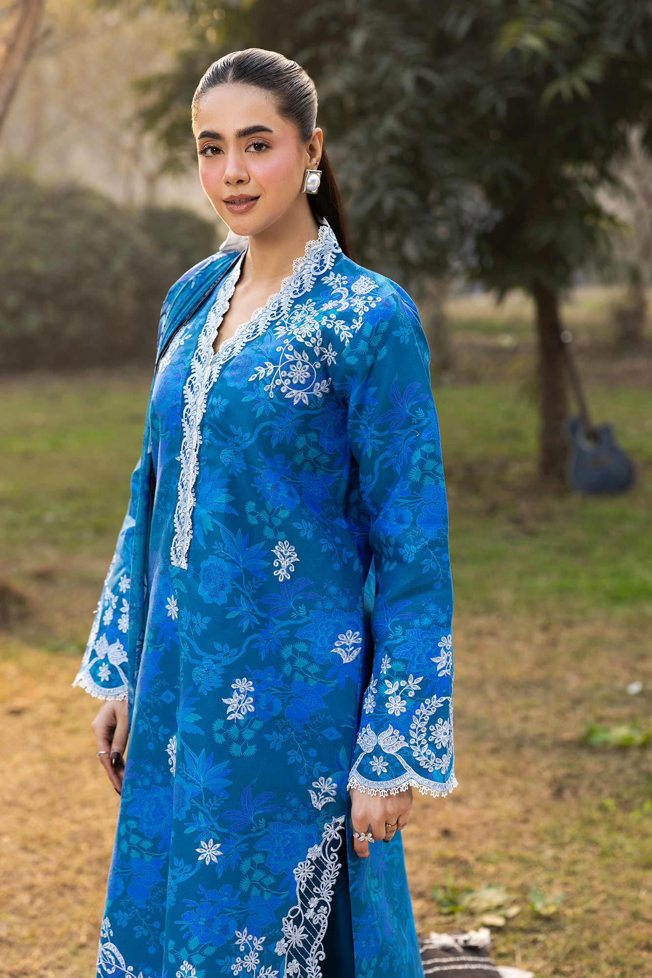 Printkari Lawn – E-12