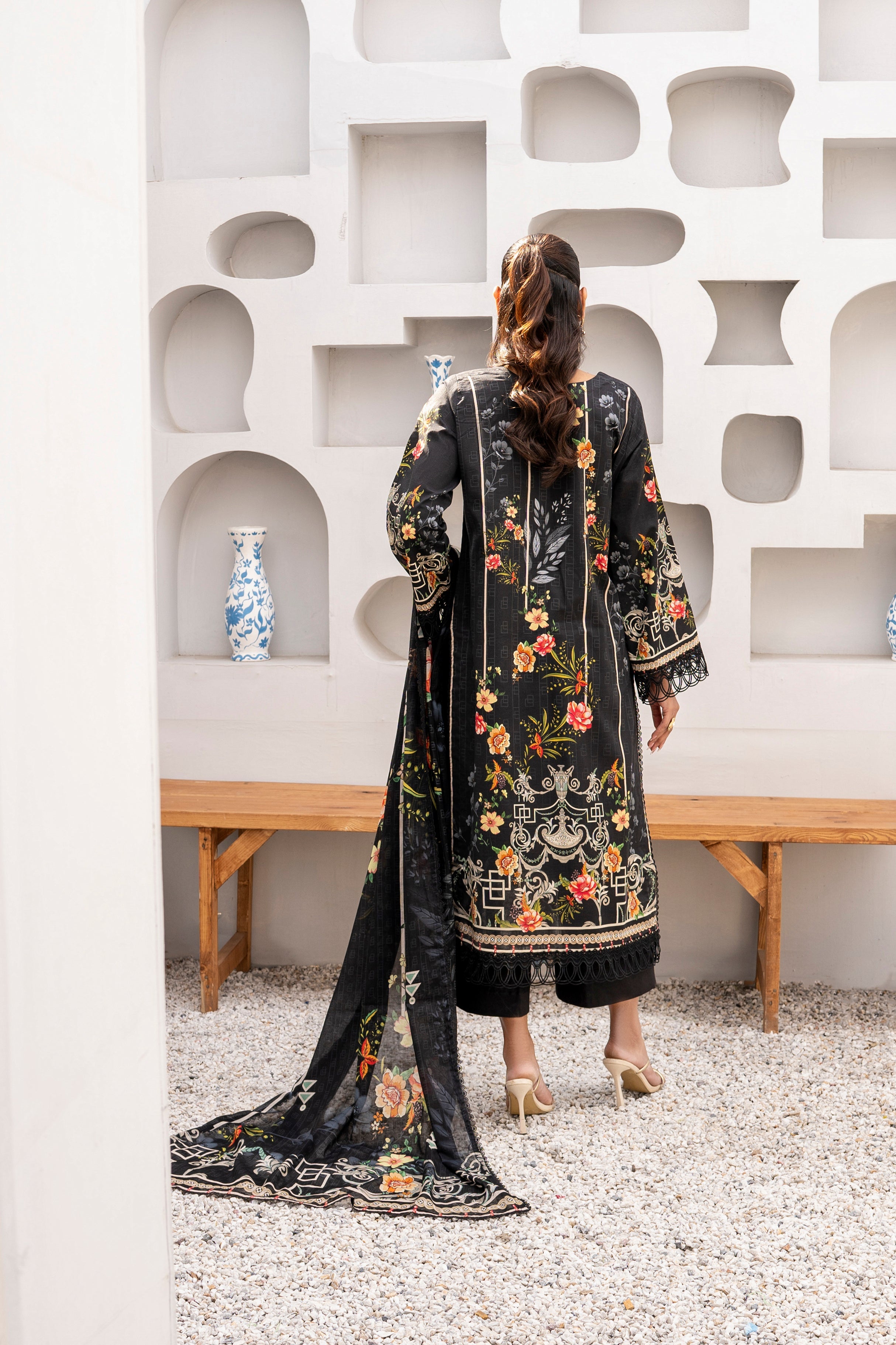 Summer Printed Lawn – D115