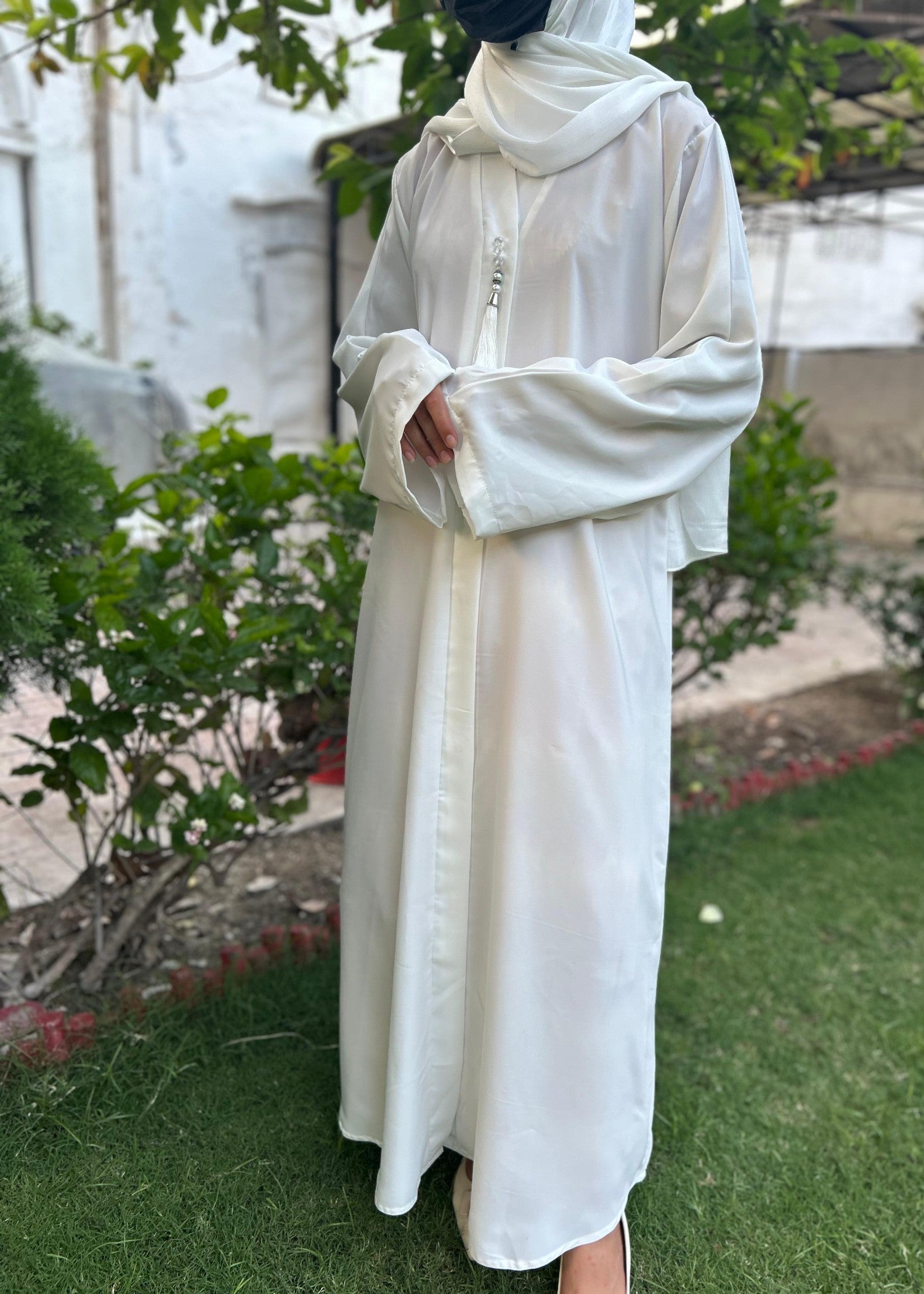 thai silk Abaya in Off-white