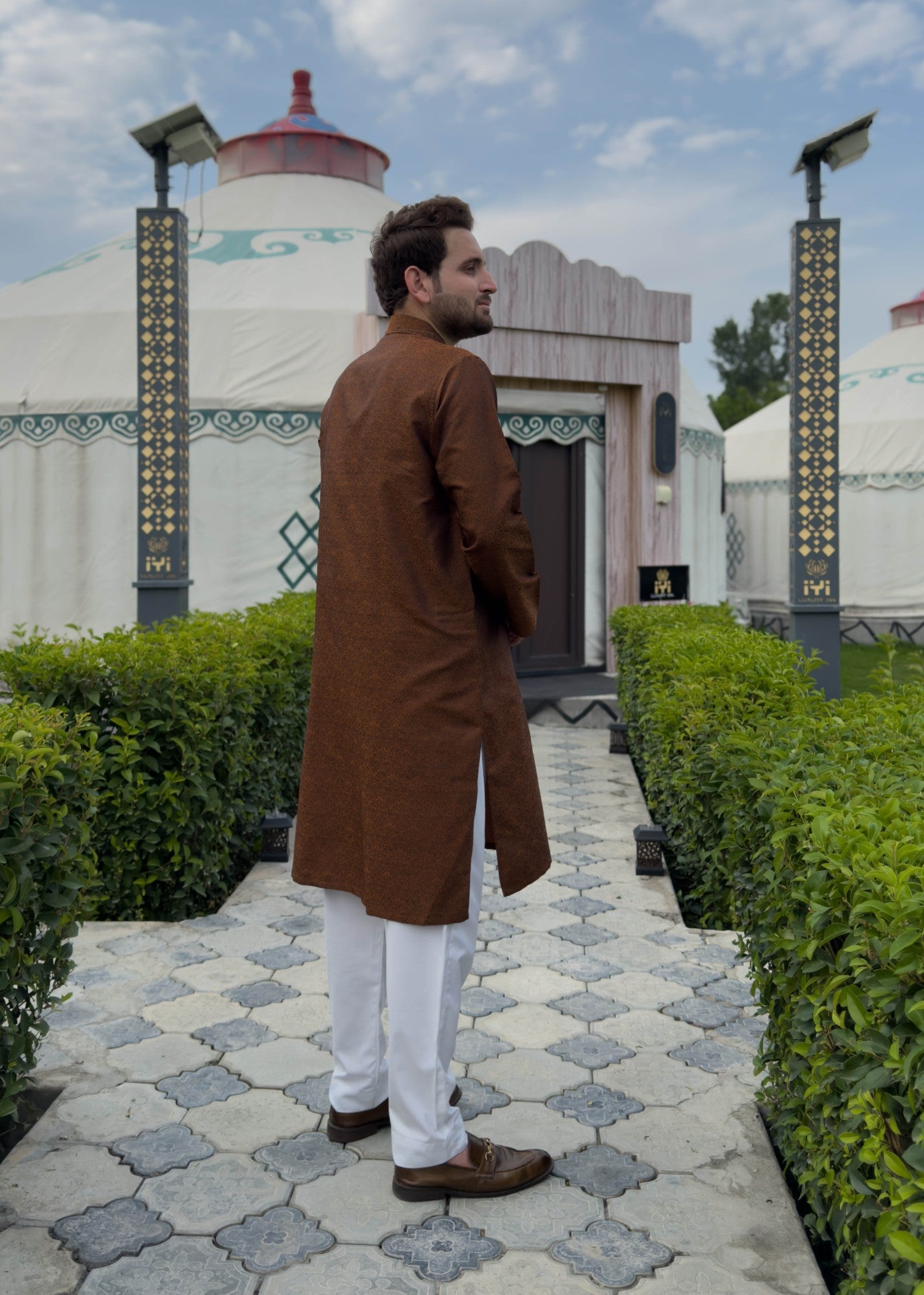 traditional jamawar Kurta in Hazelwood brown
