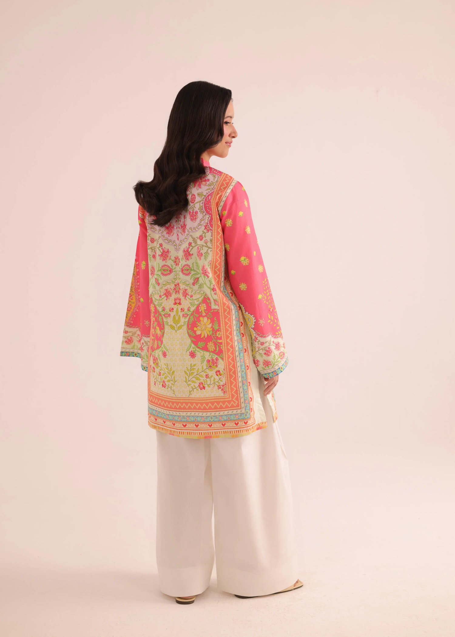 poly lawn Kurti in Multi
