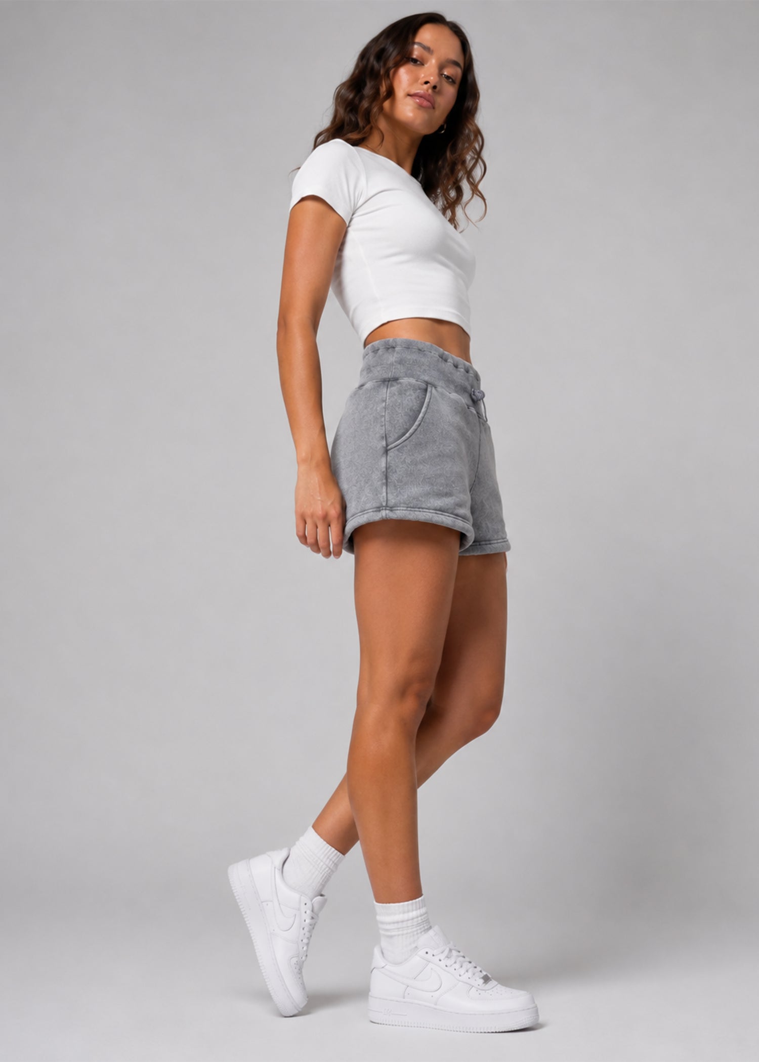 fleece Shorts in Grey