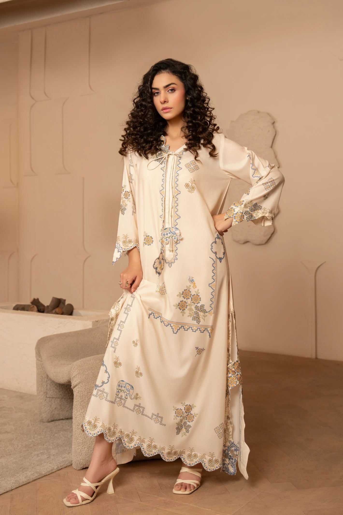 zari lawn Trousers in Beige
