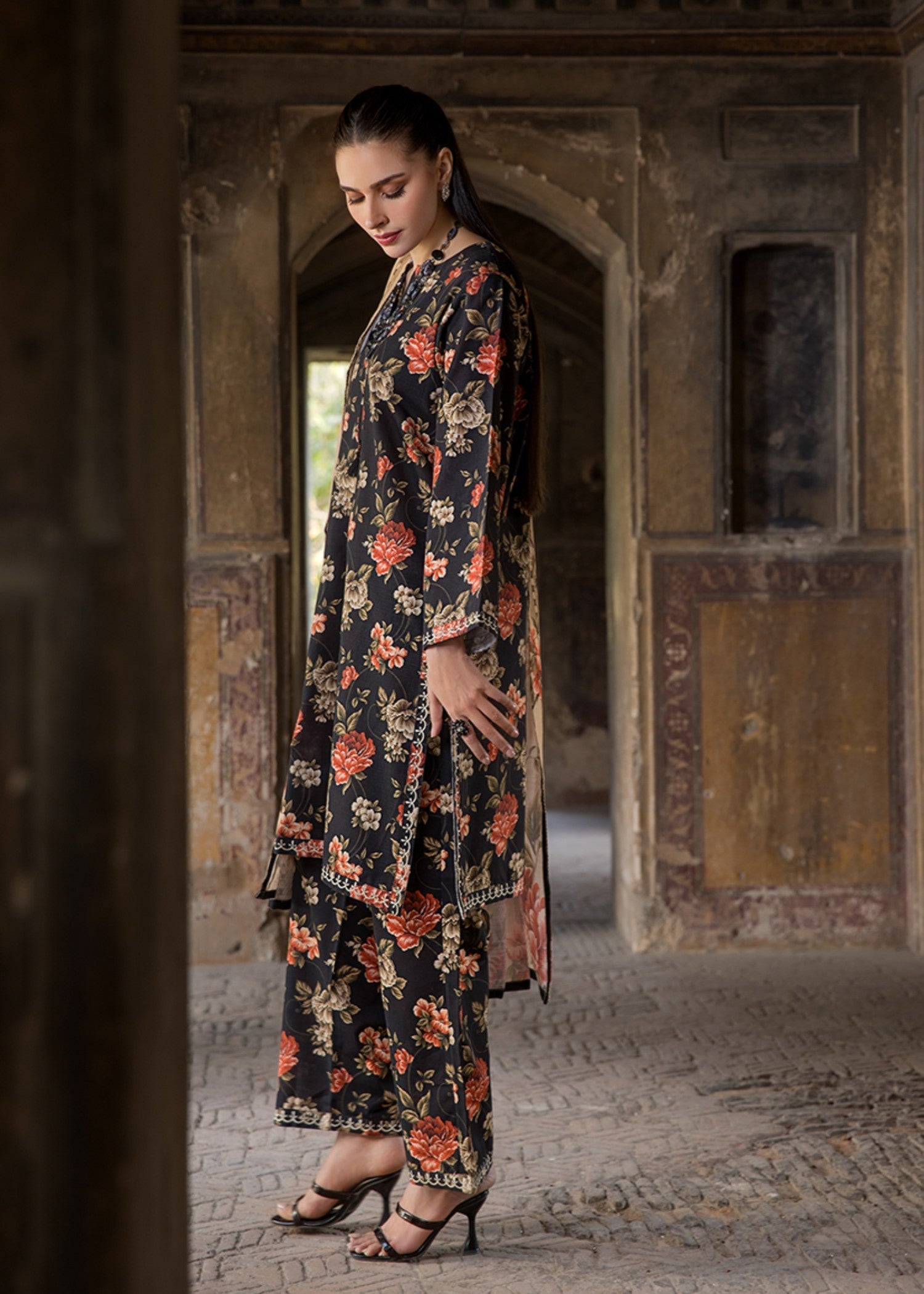 khaddar Kurta Set in Jet black