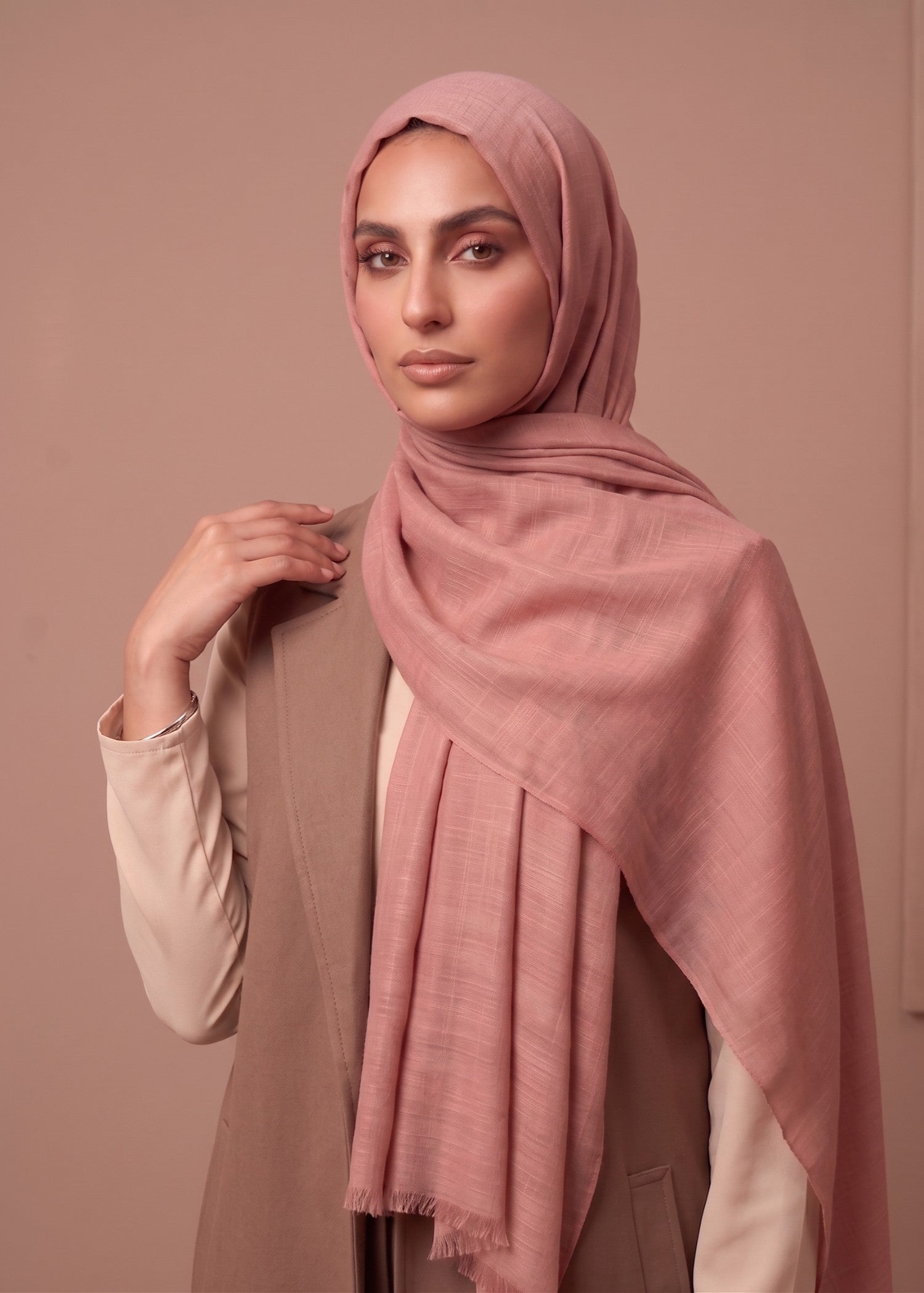 lawn Hijab in Mauve pink