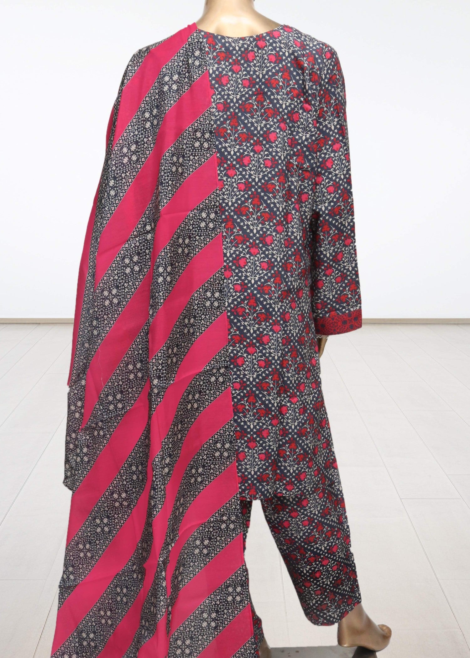 viscose raw silk Kurta Set in Multi