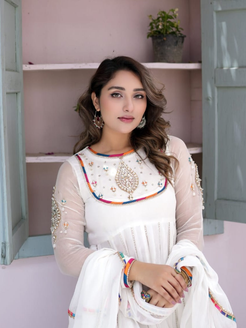 polyester chiffon Pishwas in White