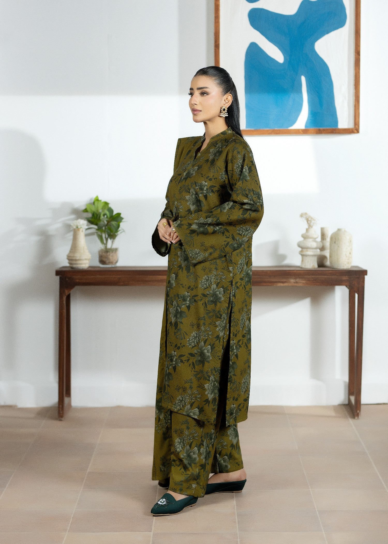 dhanak Kurta Set in Olive green