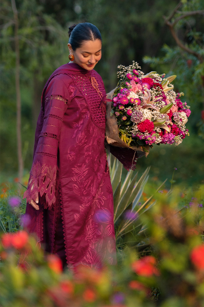 Luxury Lawn Eid Edit – Ayra