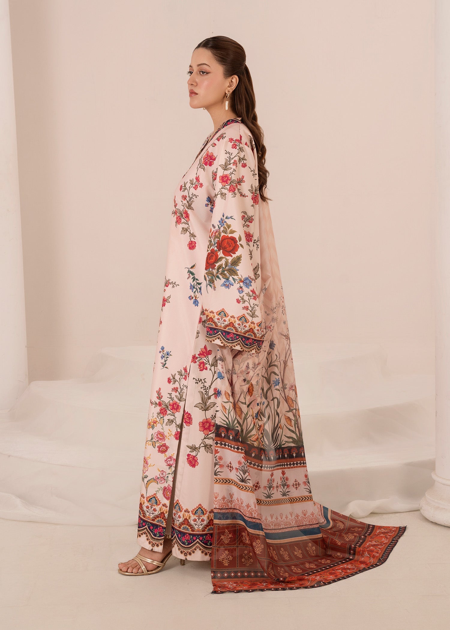 crepe Kurta Set in Light pink