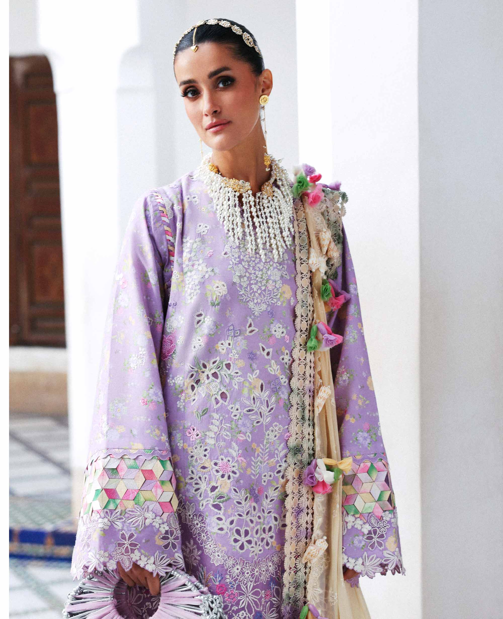 Republic Reine Eid Luxury Lawn – Licci