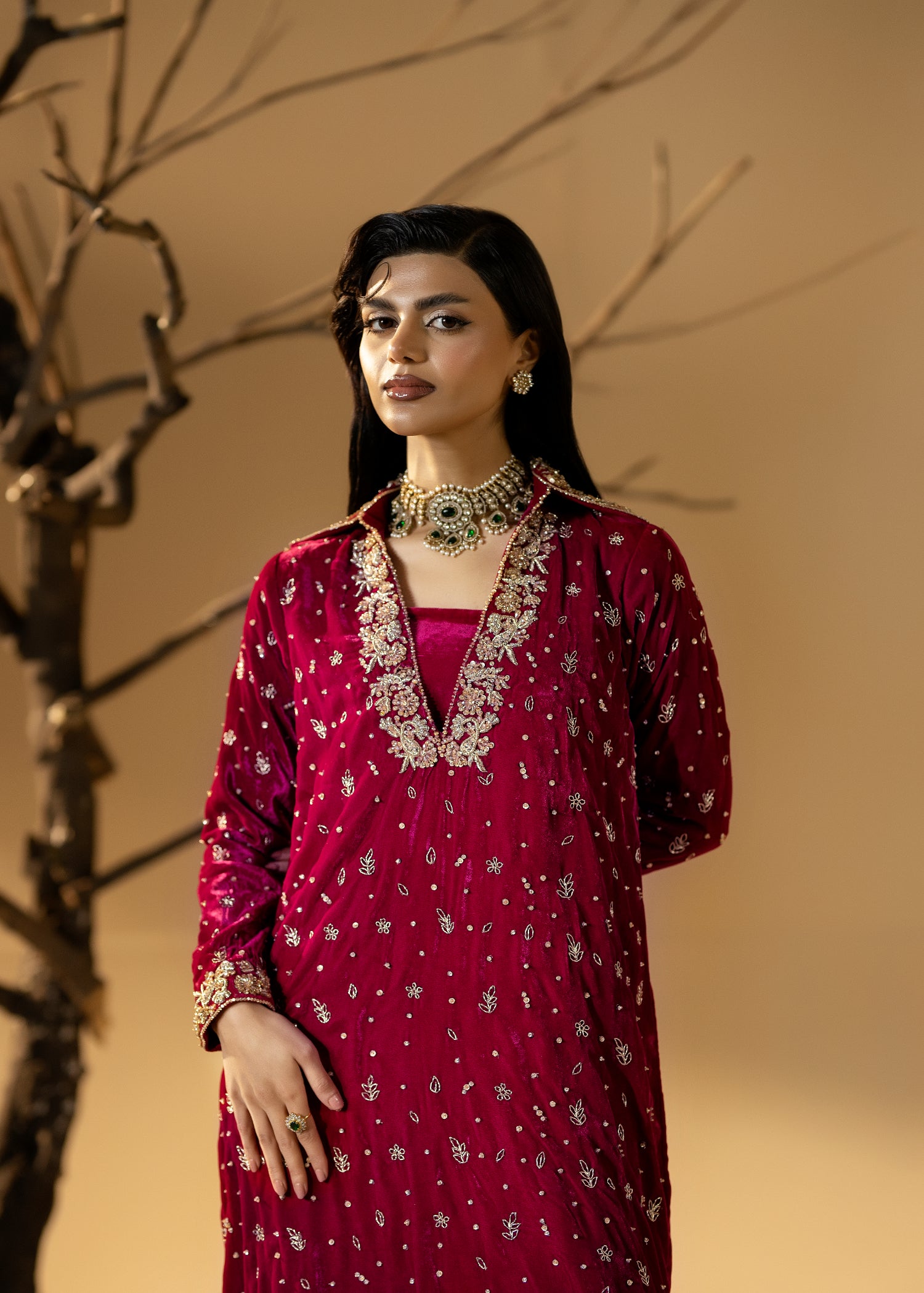 chinese micro velvet 9000 Kaftan in Hot pink