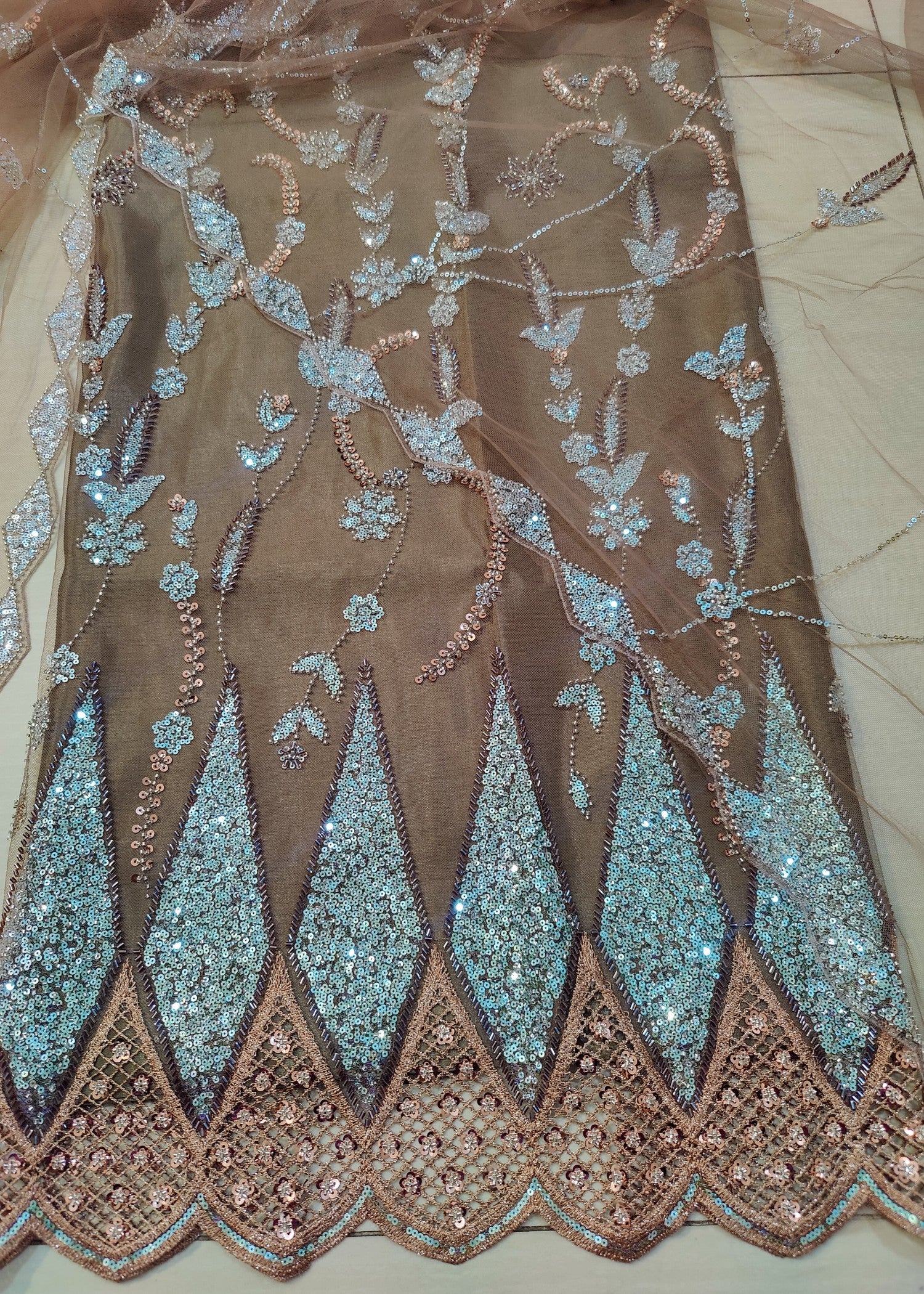 net Unstitched in Camel brown
